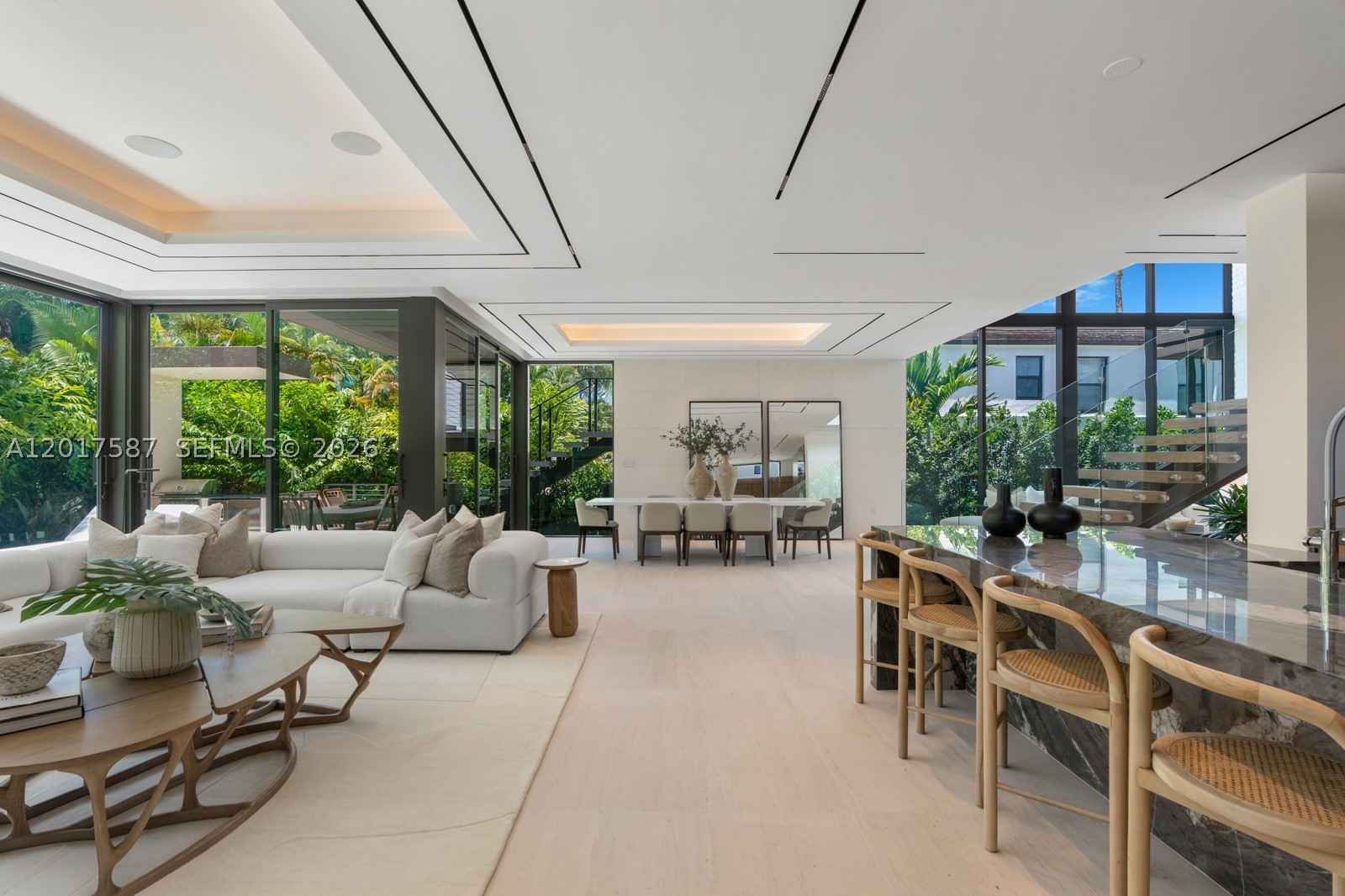 3045 N Bay Rd, Miami Beach FL 33140