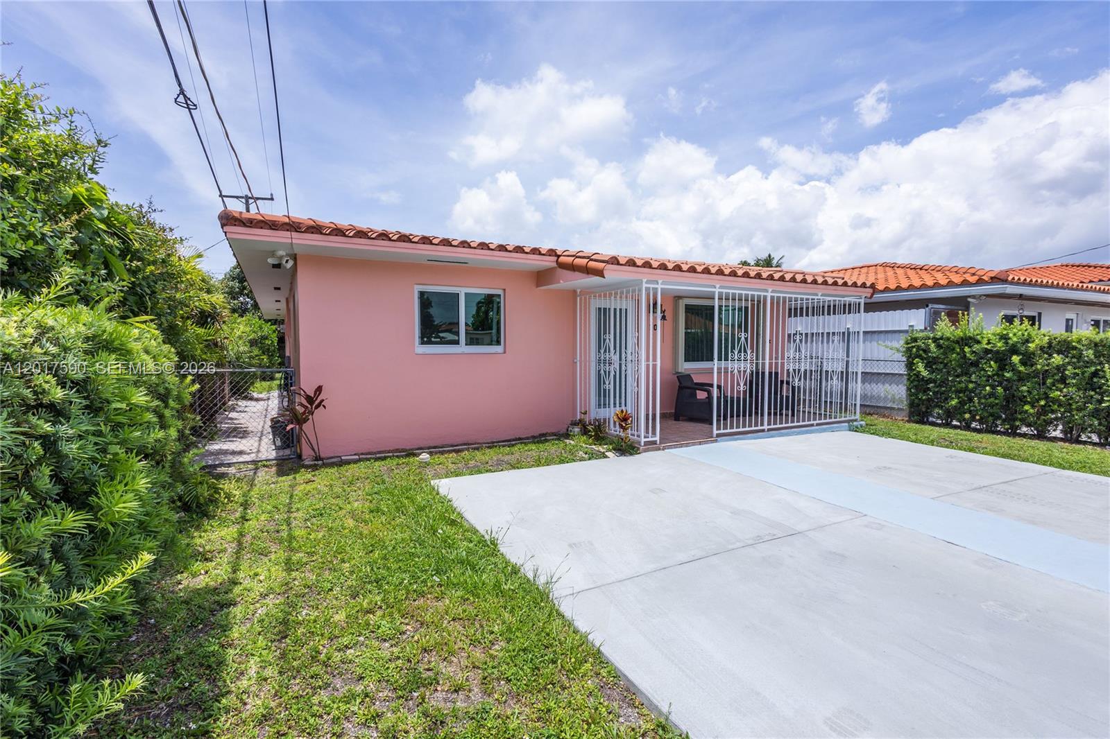 10 NW 60th Ct, Miami FL 33126