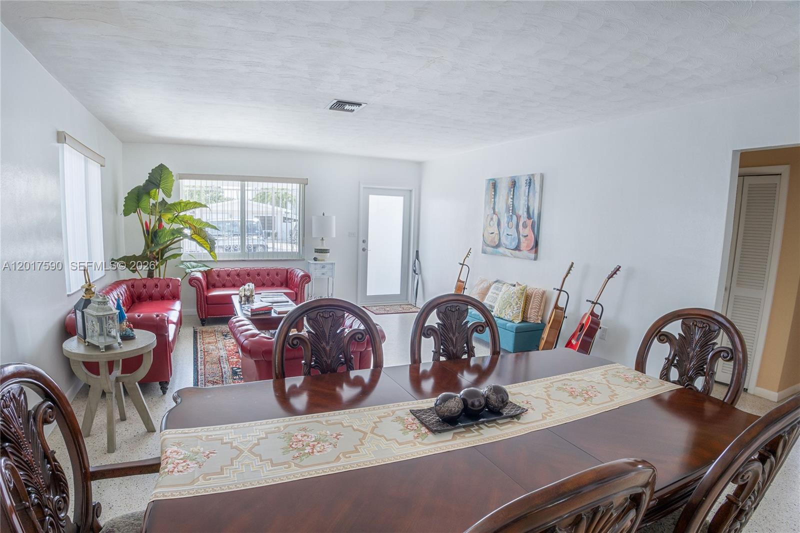 10 NW 60th Ct, Miami FL 33126