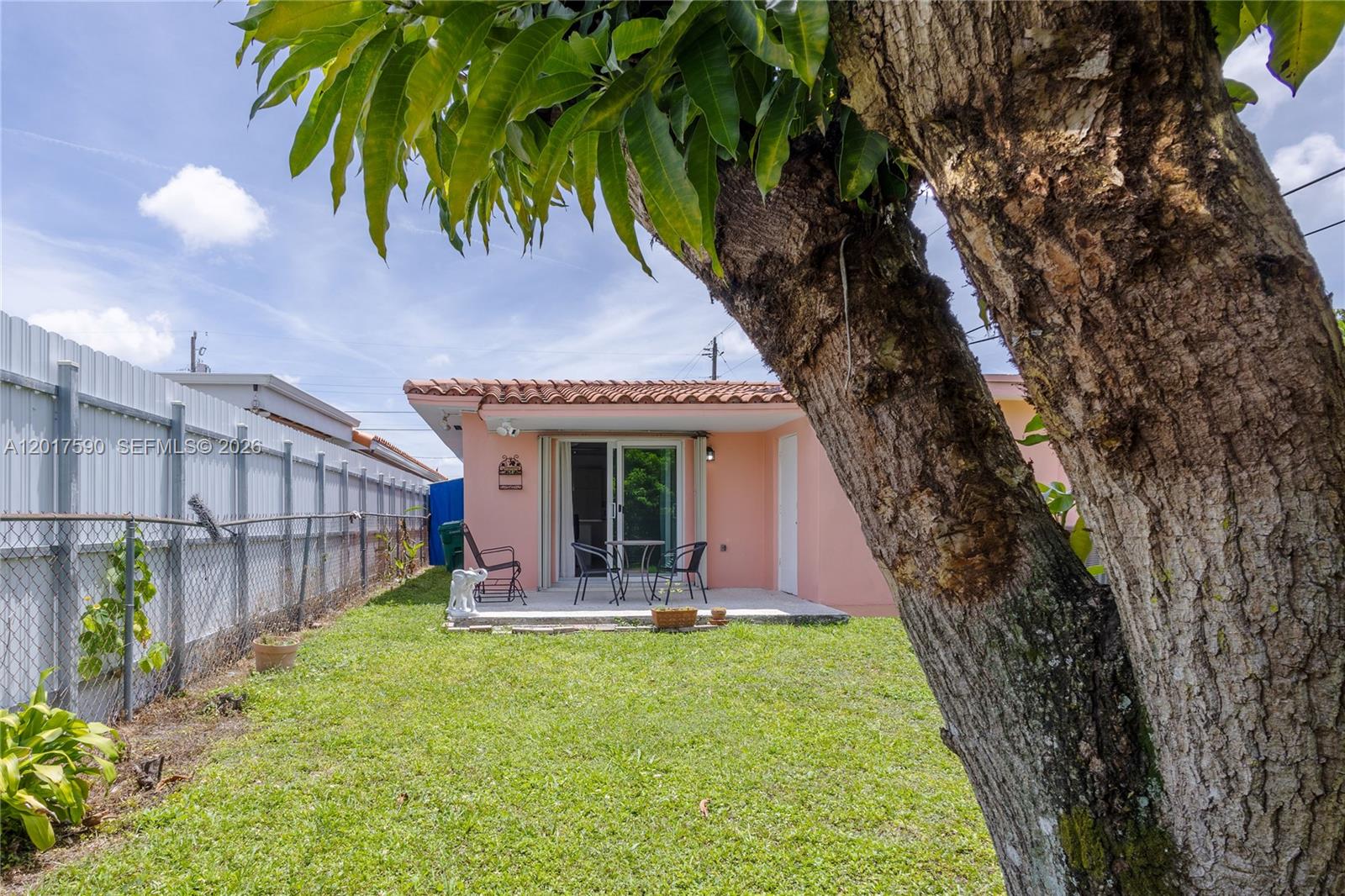 10 NW 60th Ct, Miami FL 33126