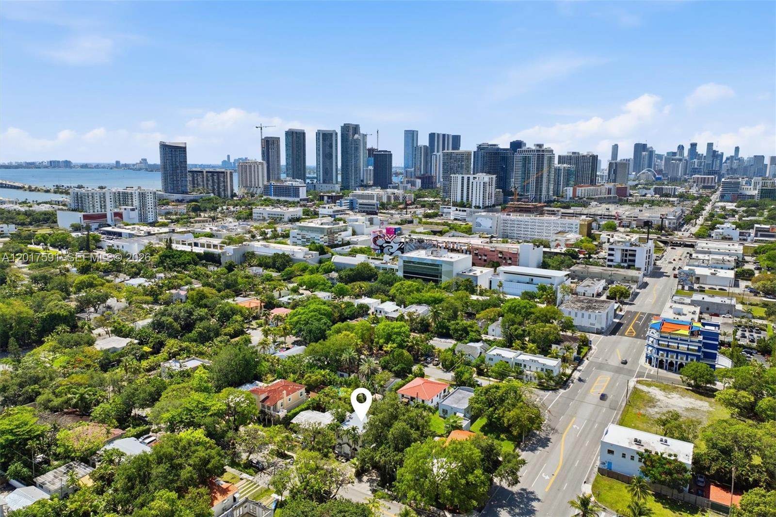 22 NE 44th St, Miami FL 33137