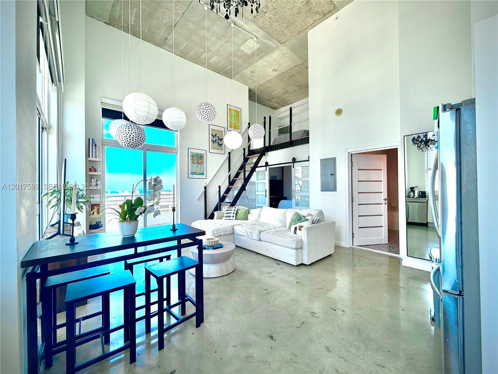 133 NE 2nd Ave #3501, Miami FL 33132