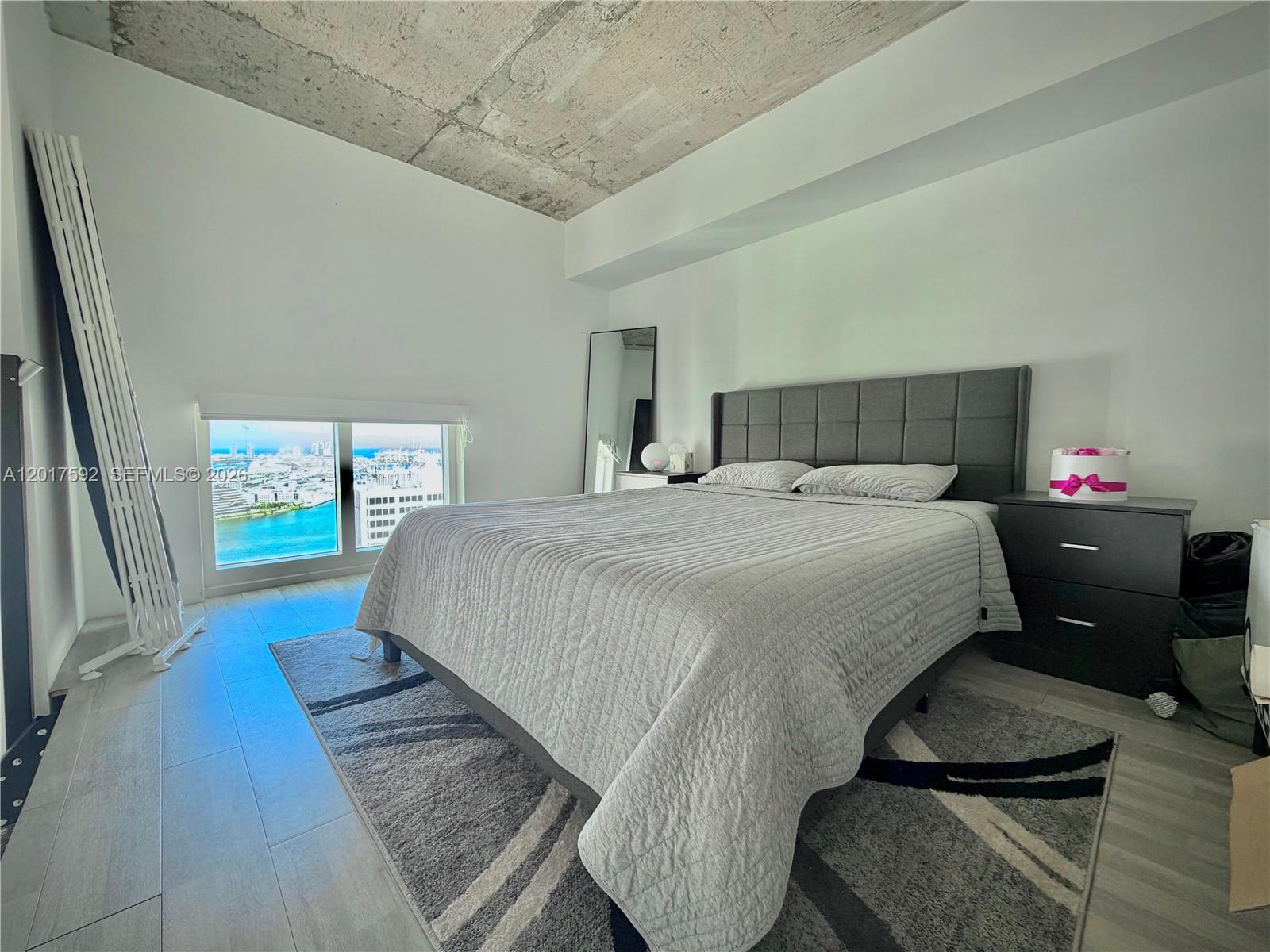 133 NE 2nd Ave #3501, Miami FL 33132