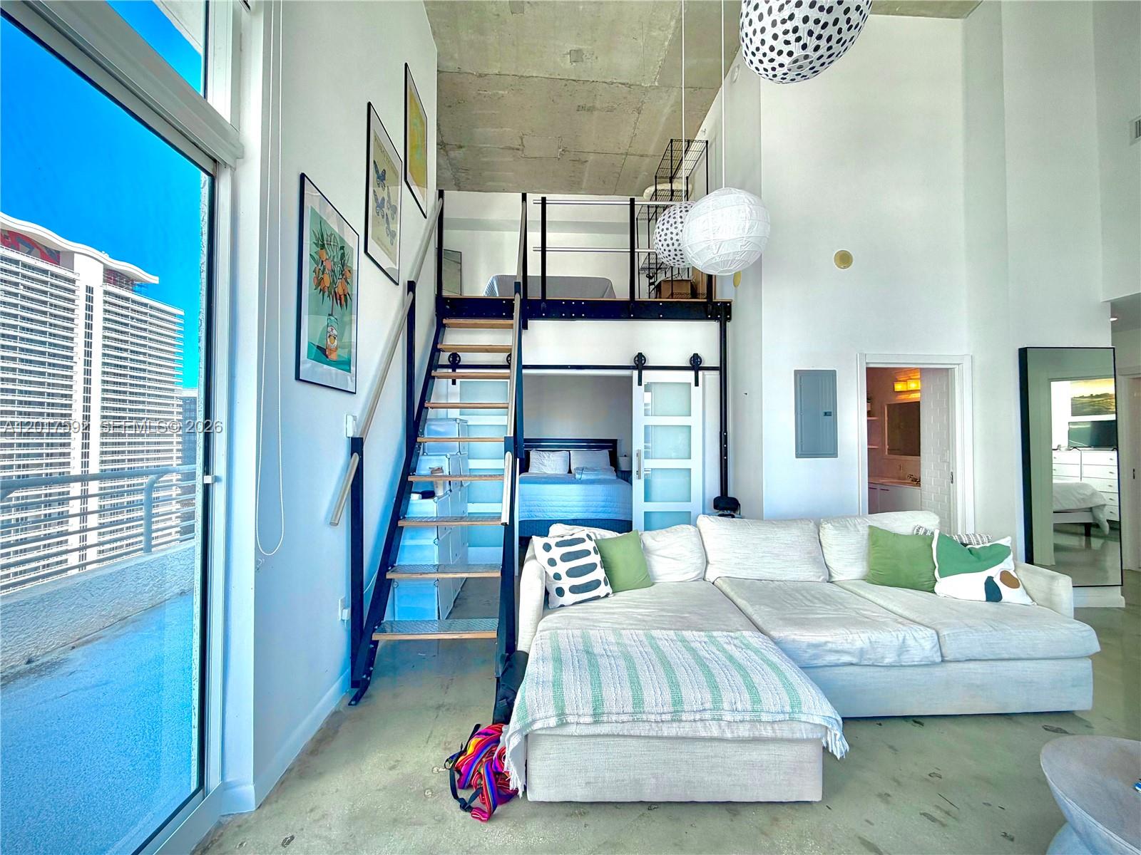 133 NE 2nd Ave #3501, Miami FL 33132