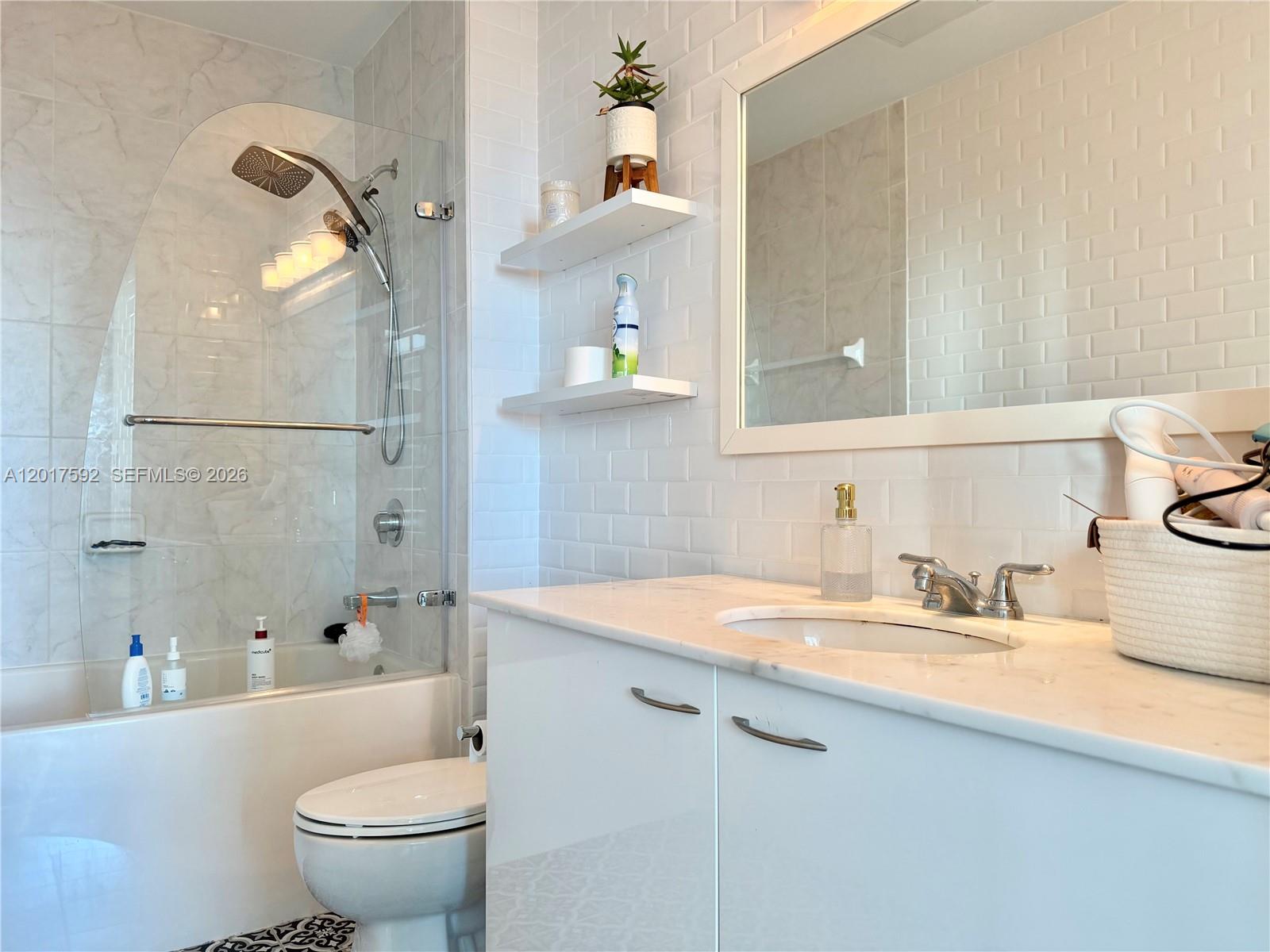 133 NE 2nd Ave #3501, Miami FL 33132