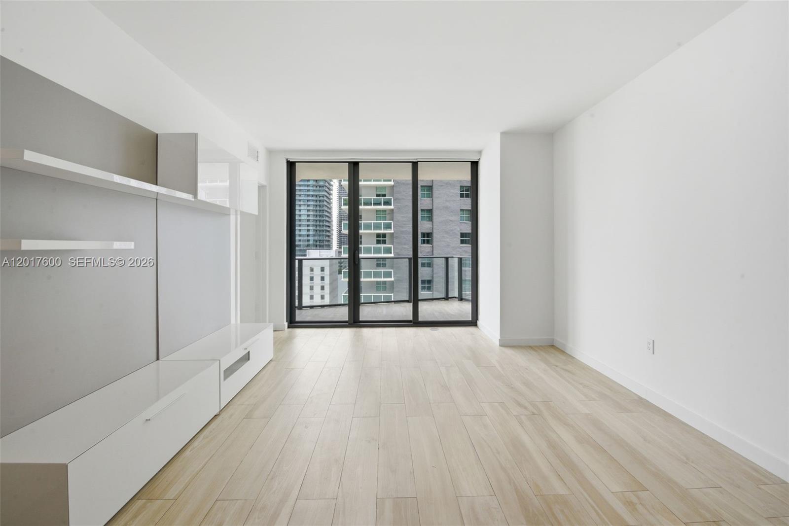 1300 S Miami Ave #1411, Miami FL 33130