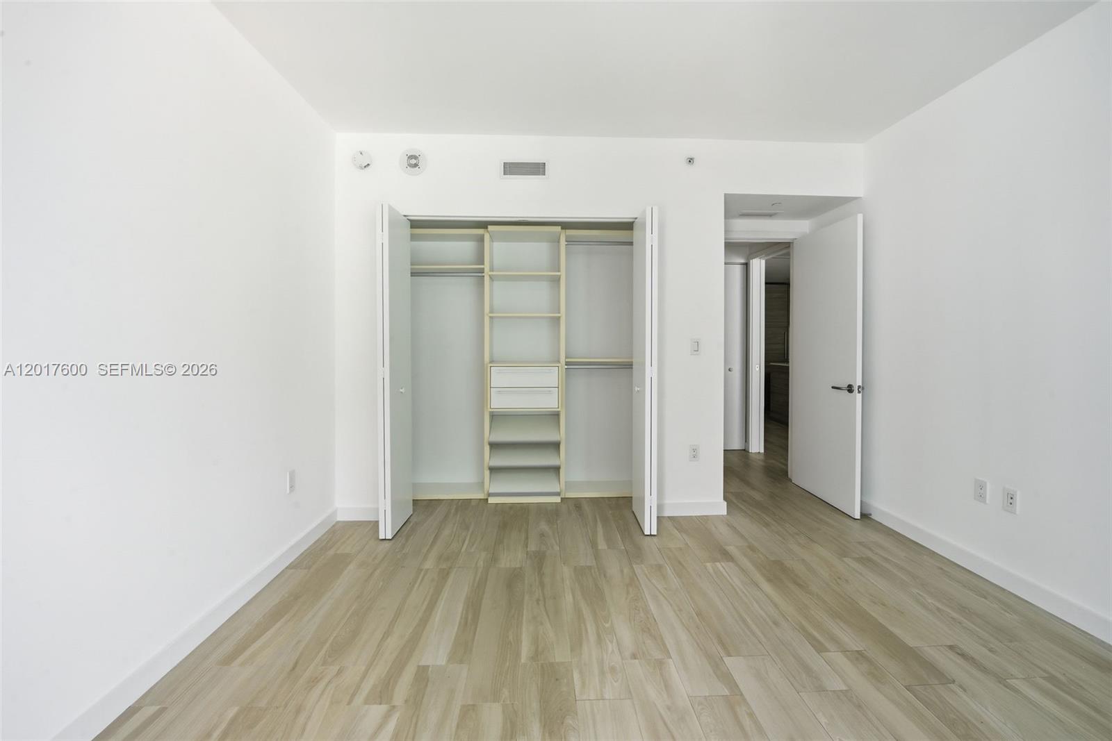1300 S Miami Ave #1411, Miami FL 33130