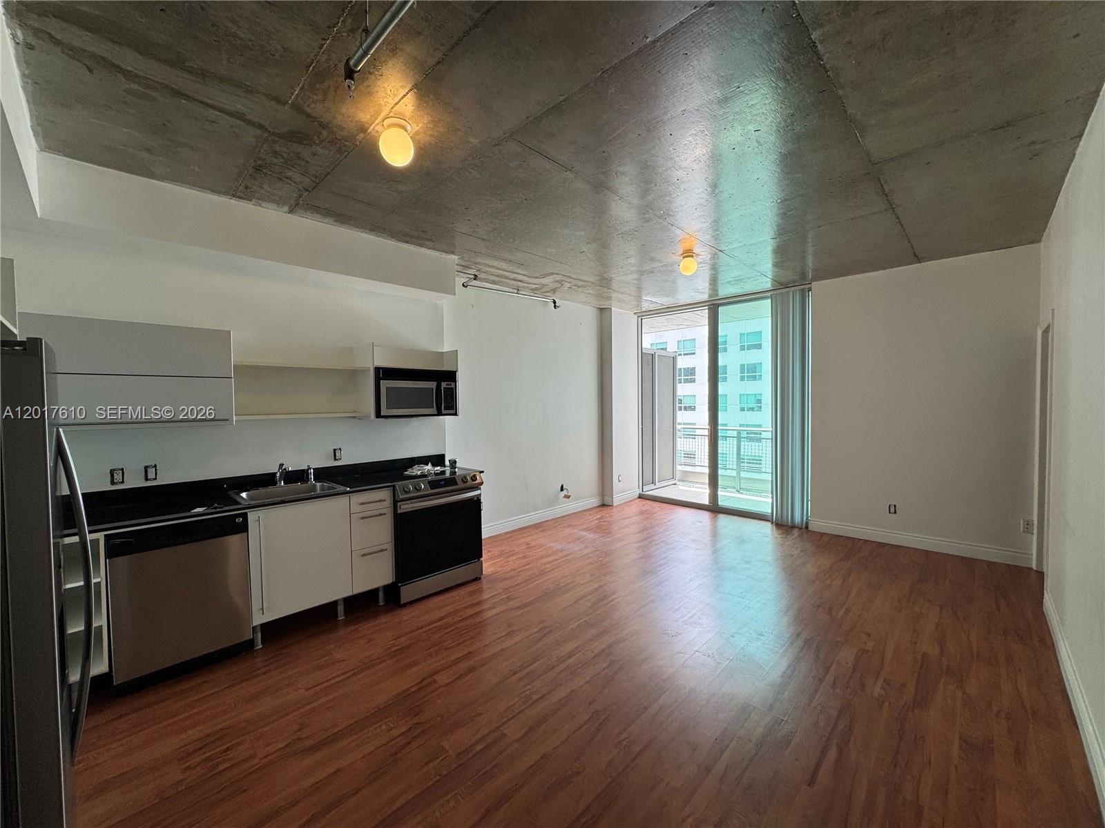 690 SW 1st Ct #2532, Miami FL 33130