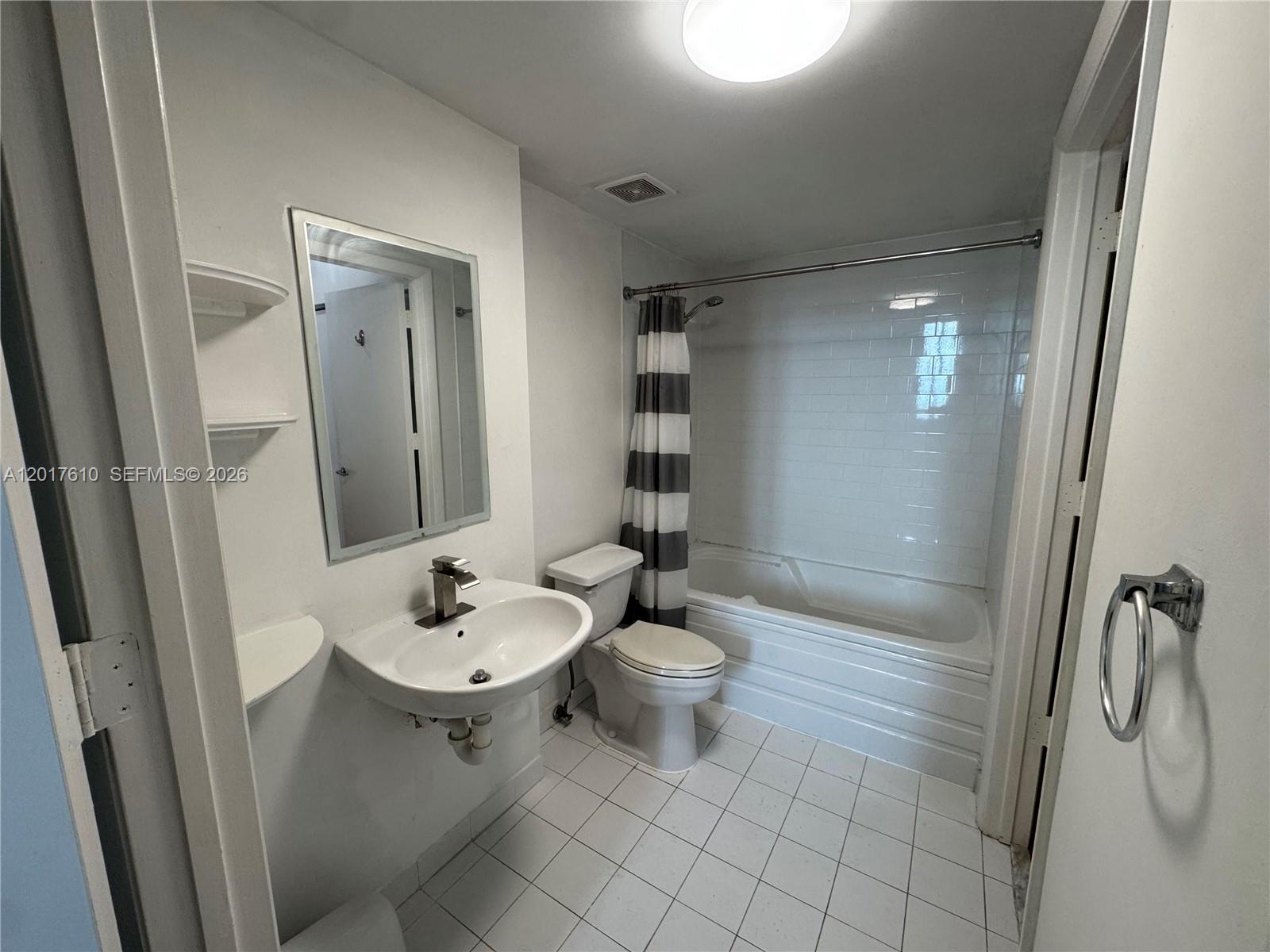 690 SW 1st Ct #2532, Miami FL 33130