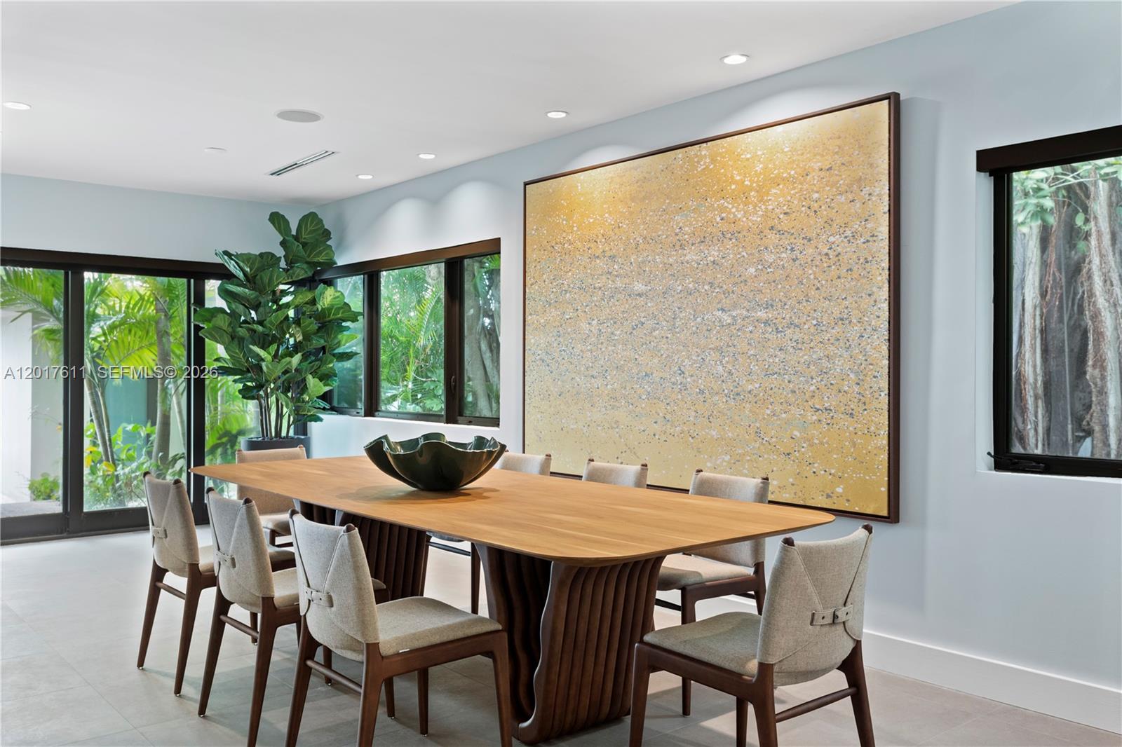 250 W San Marino Dr, Miami Beach FL 33139