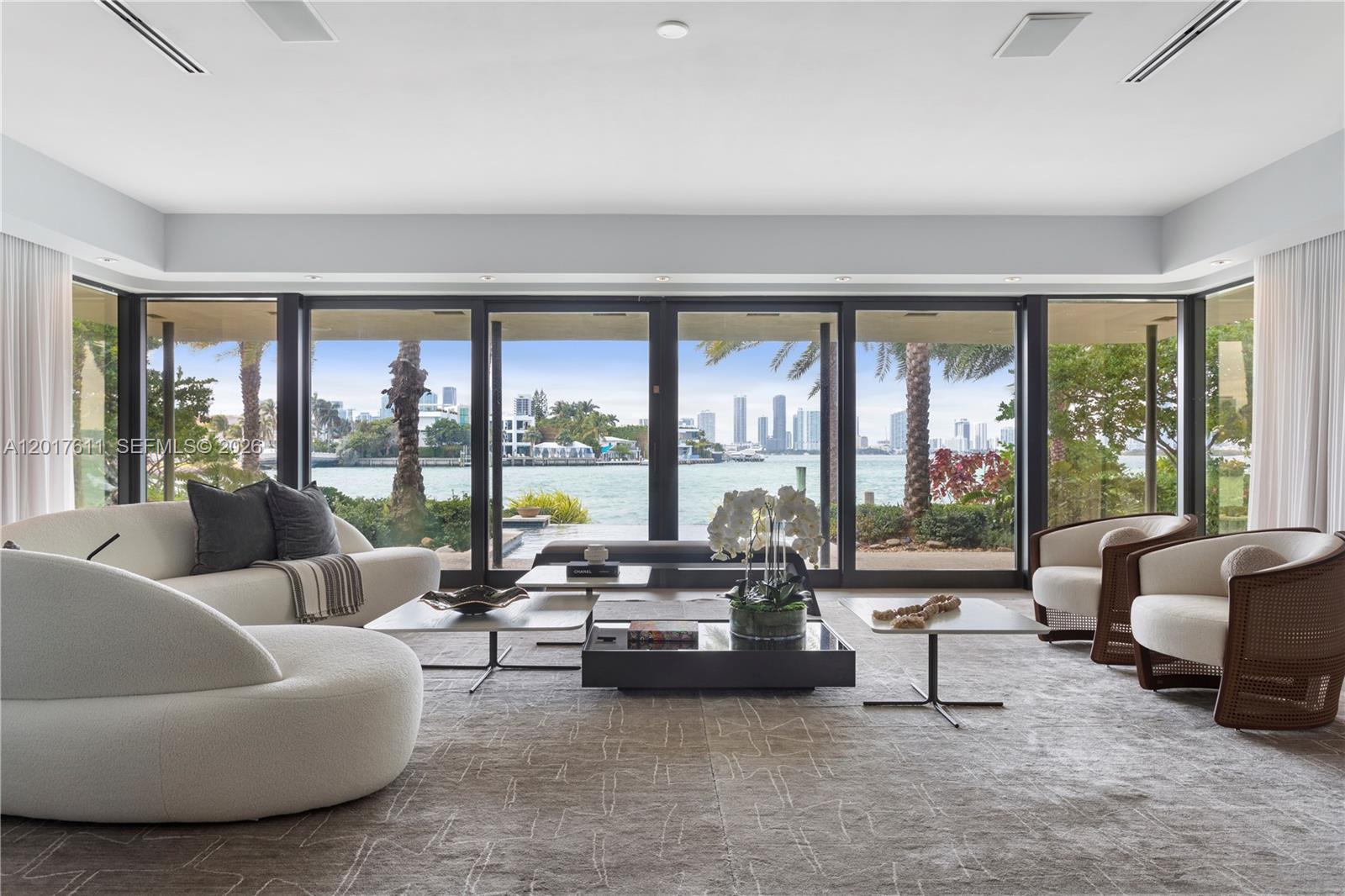 250 W San Marino Dr, Miami Beach FL 33139