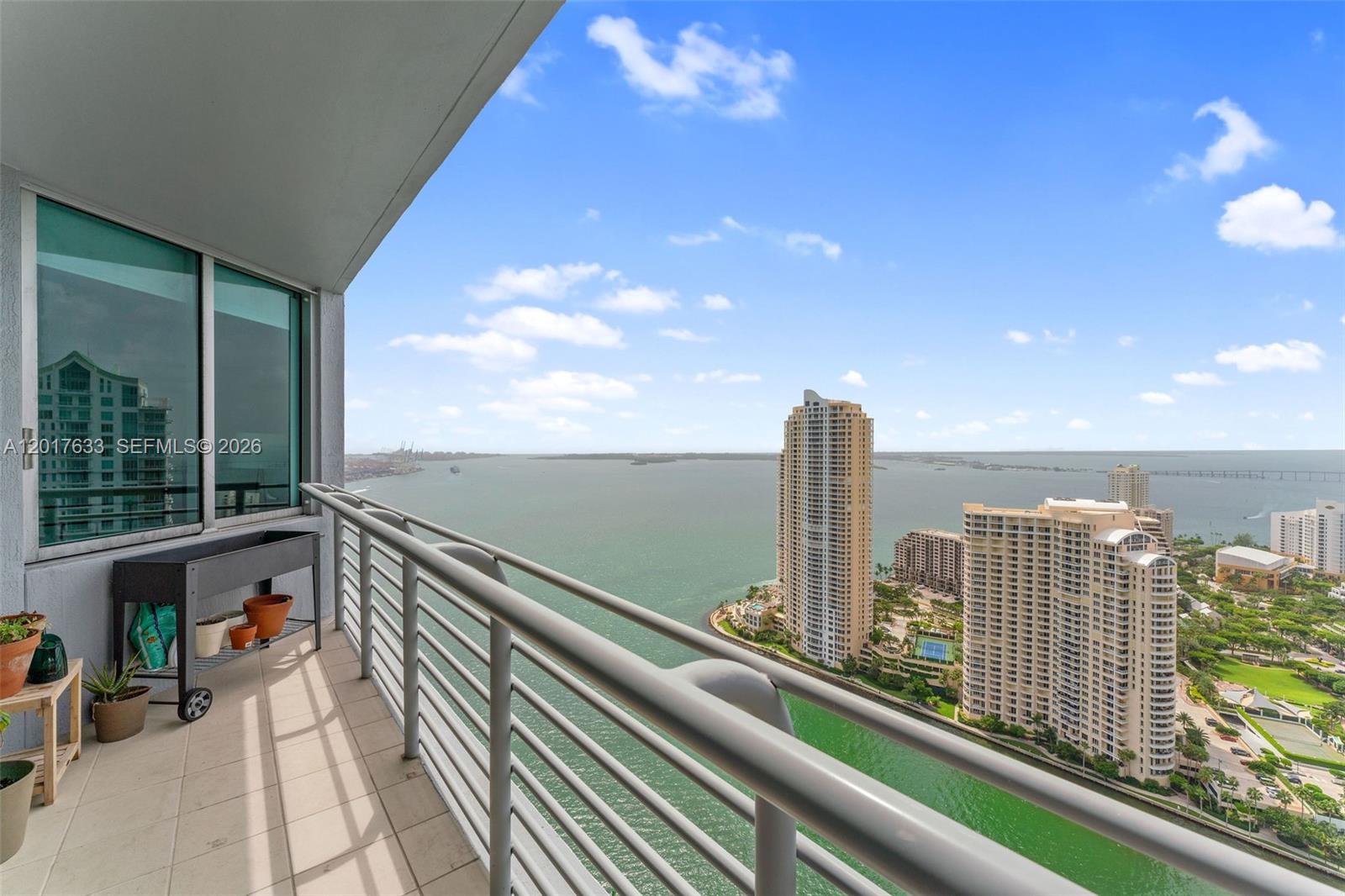 335 S Biscayne Blvd #4205, Miami FL 33131