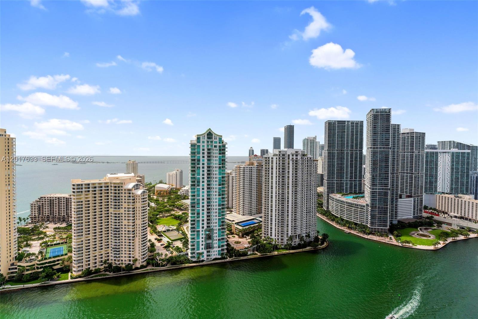 335 S Biscayne Blvd #4205, Miami FL 33131