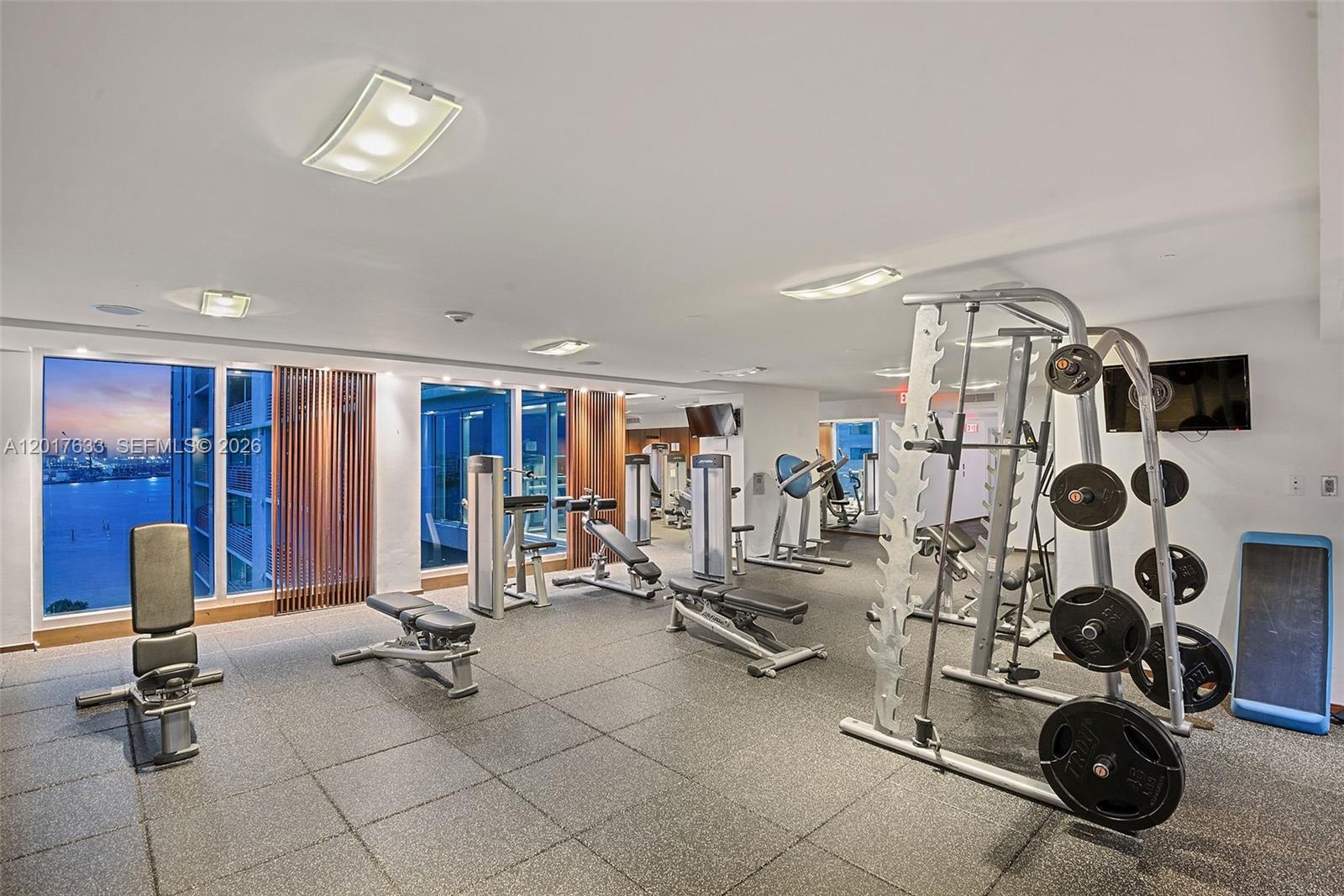335 S Biscayne Blvd #4205, Miami FL 33131