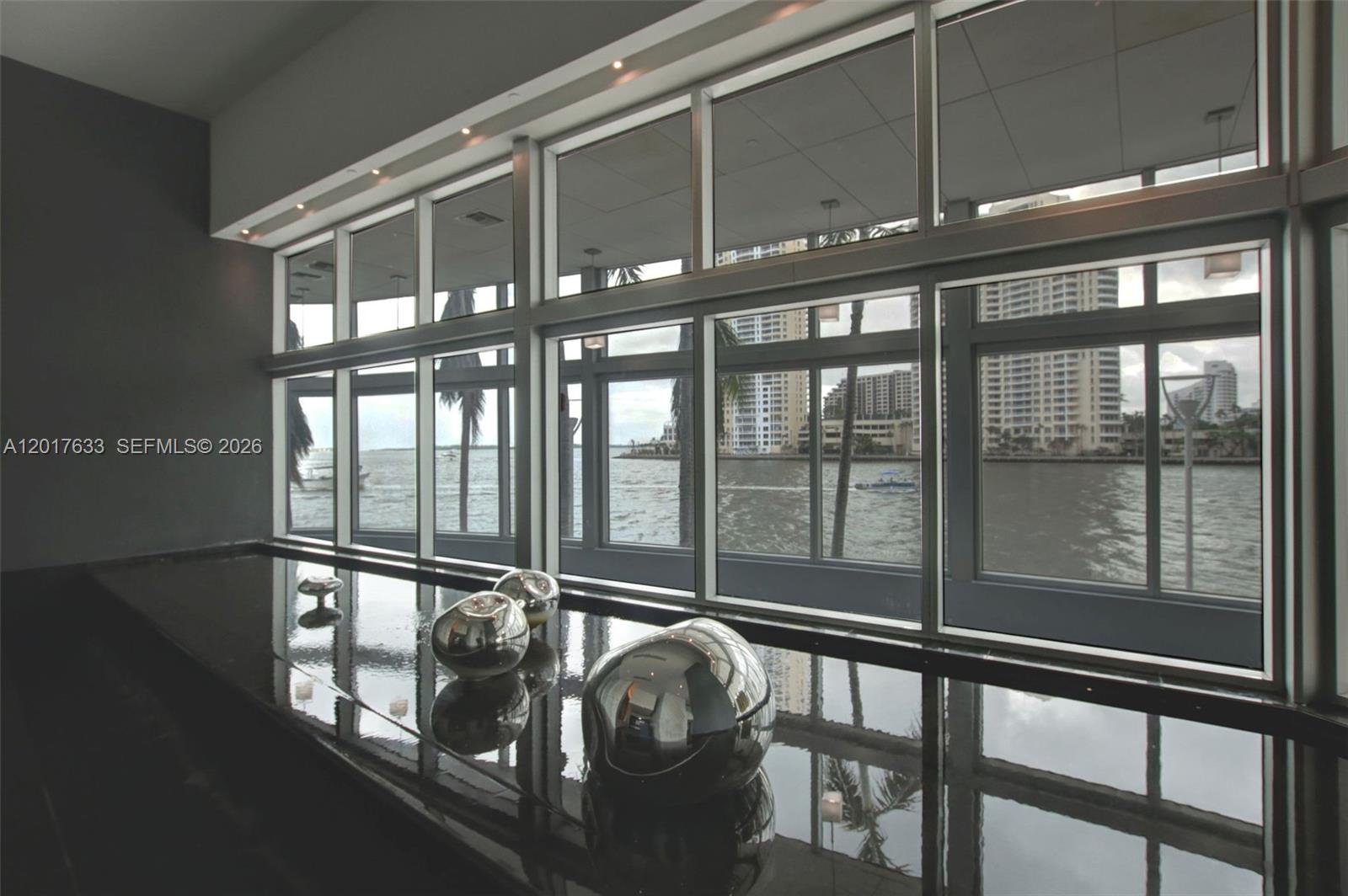 335 S Biscayne Blvd #4205, Miami FL 33131