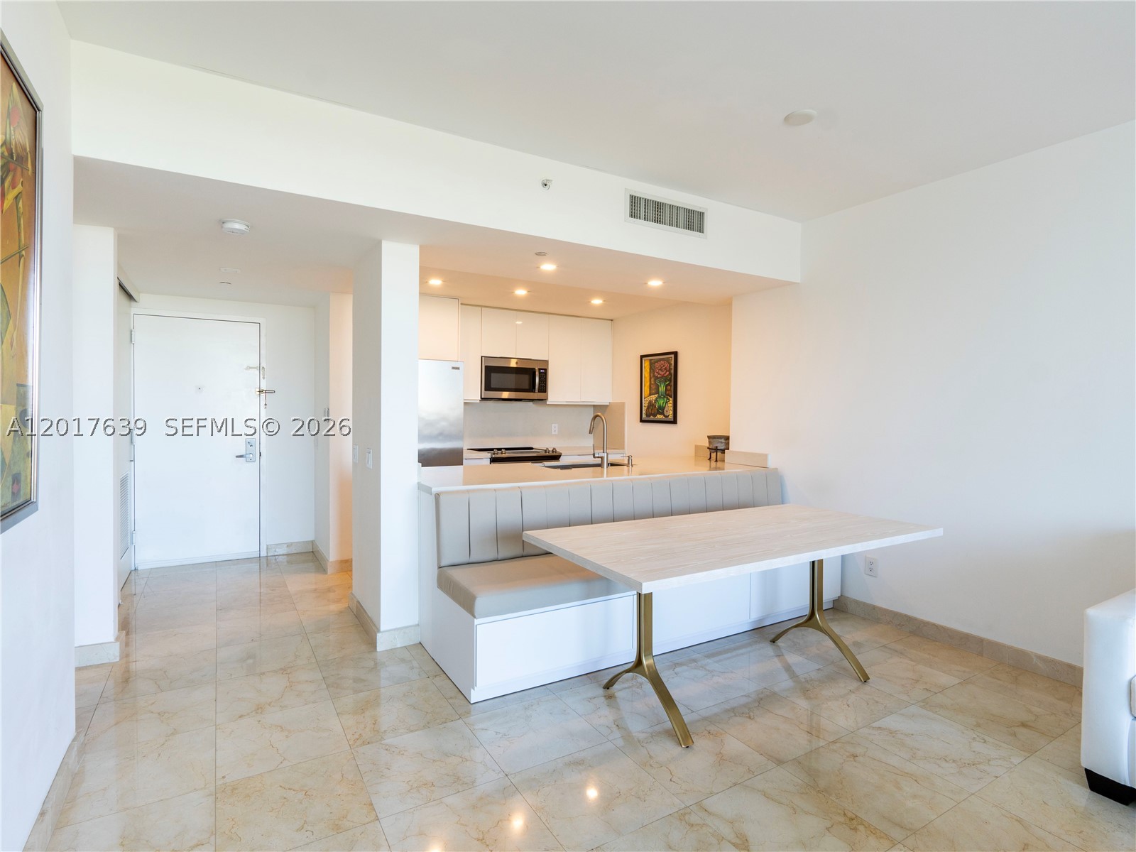 2475 Brickell Ave #903, Miami FL 33129