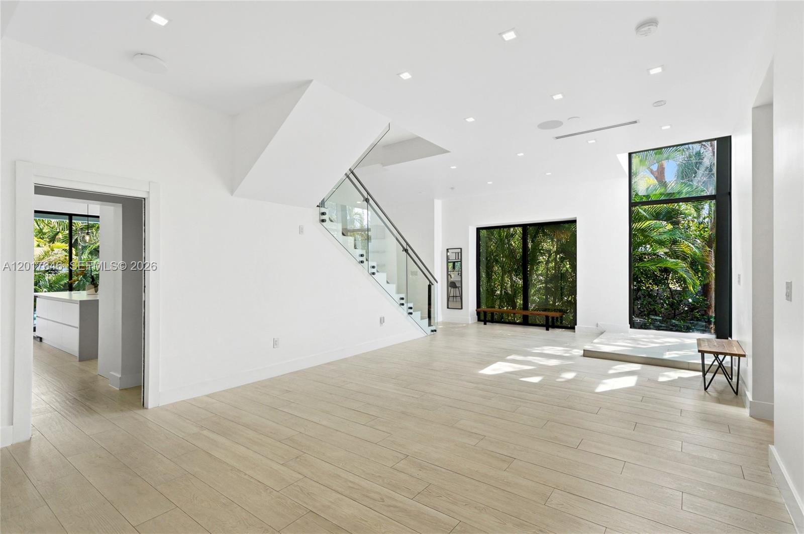 1311 Bay Dr, Miami Beach FL 33141