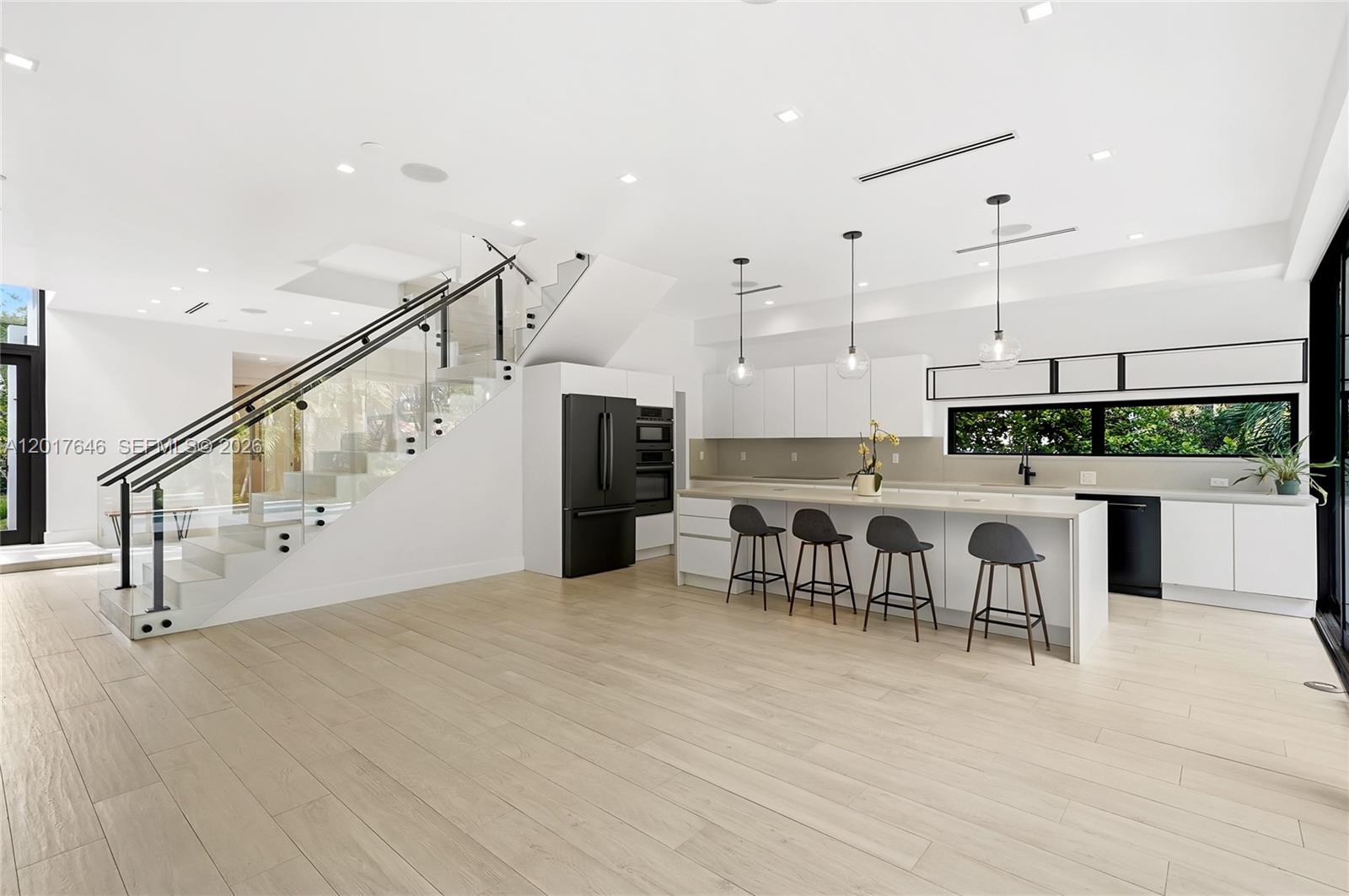 1311 Bay Dr, Miami Beach FL 33141