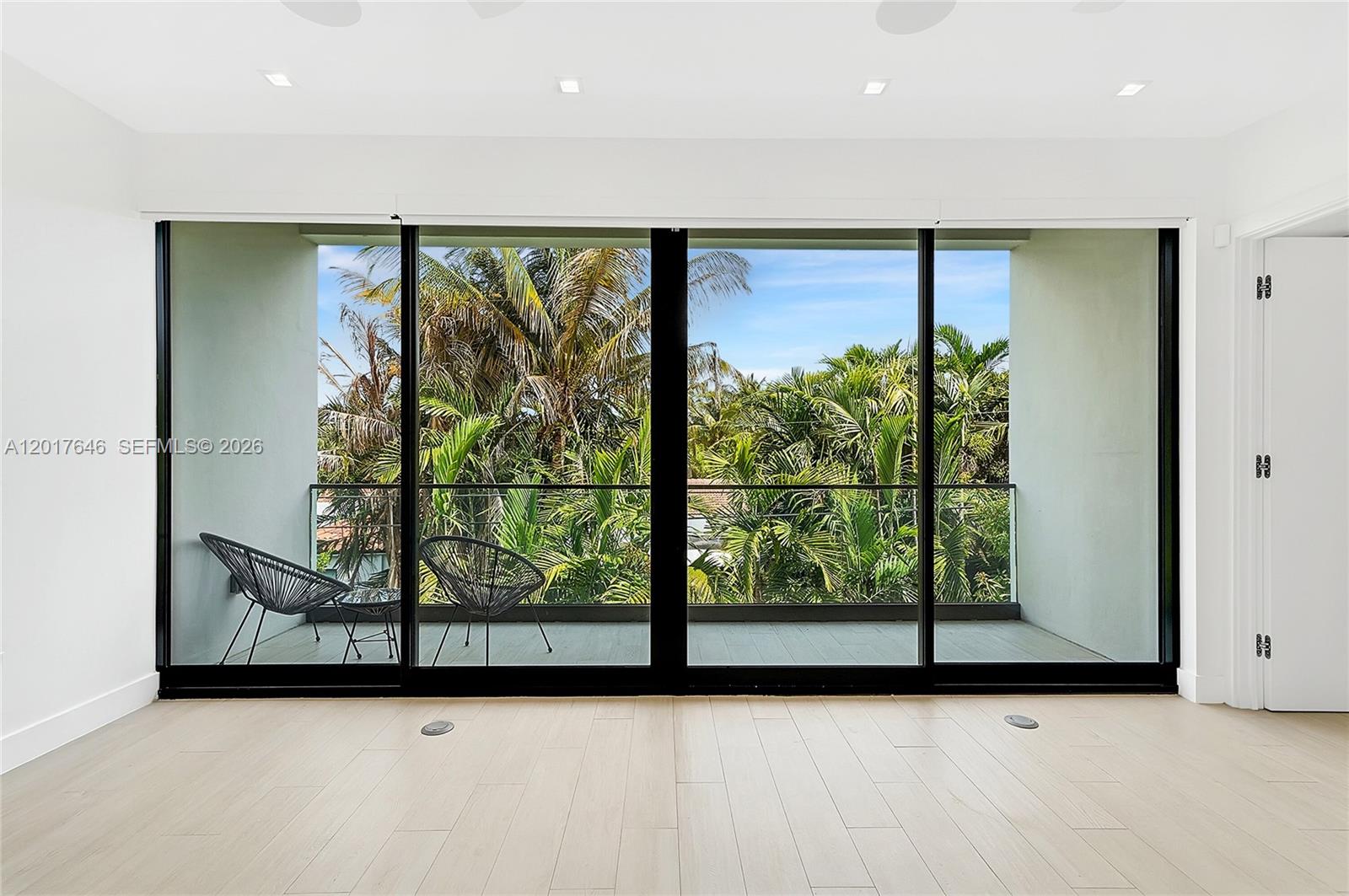 1311 Bay Dr, Miami Beach FL 33141