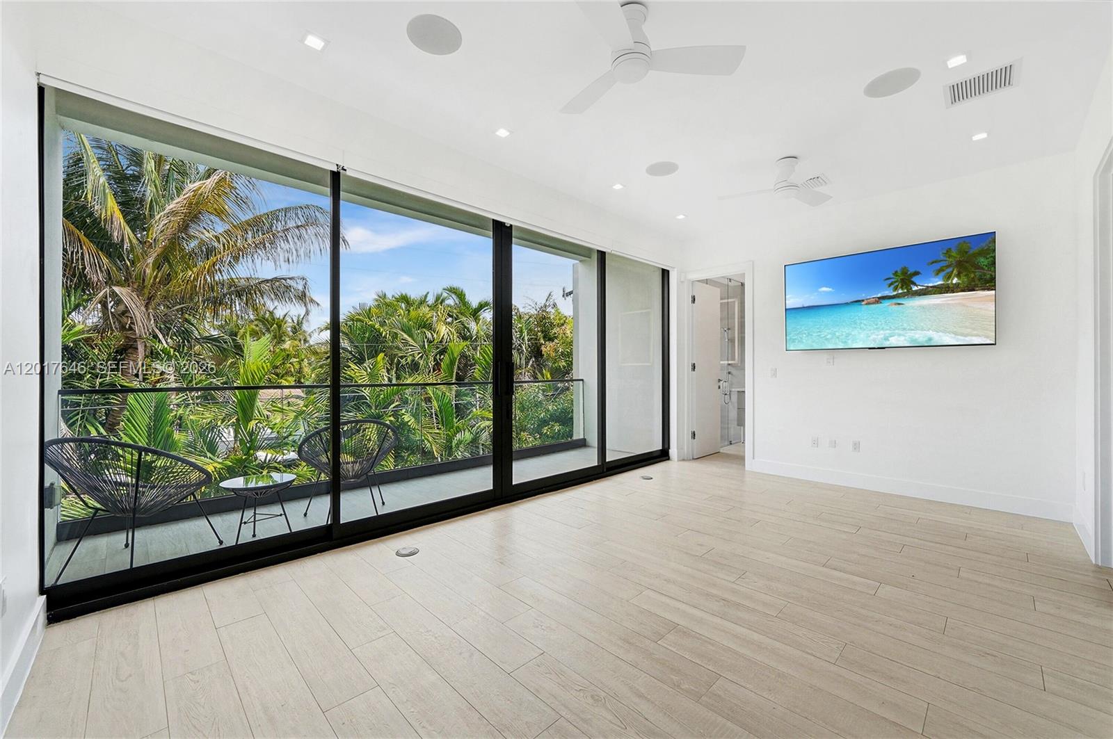 1311 Bay Dr, Miami Beach FL 33141
