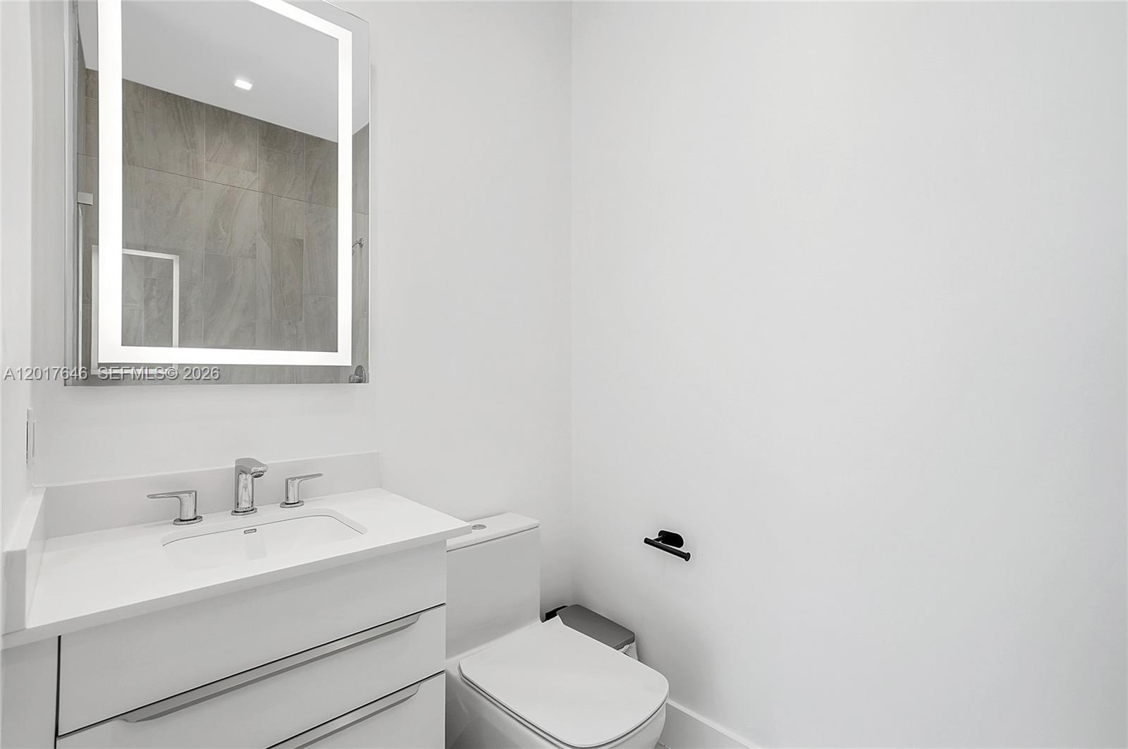 1311 Bay Dr, Miami Beach FL 33141