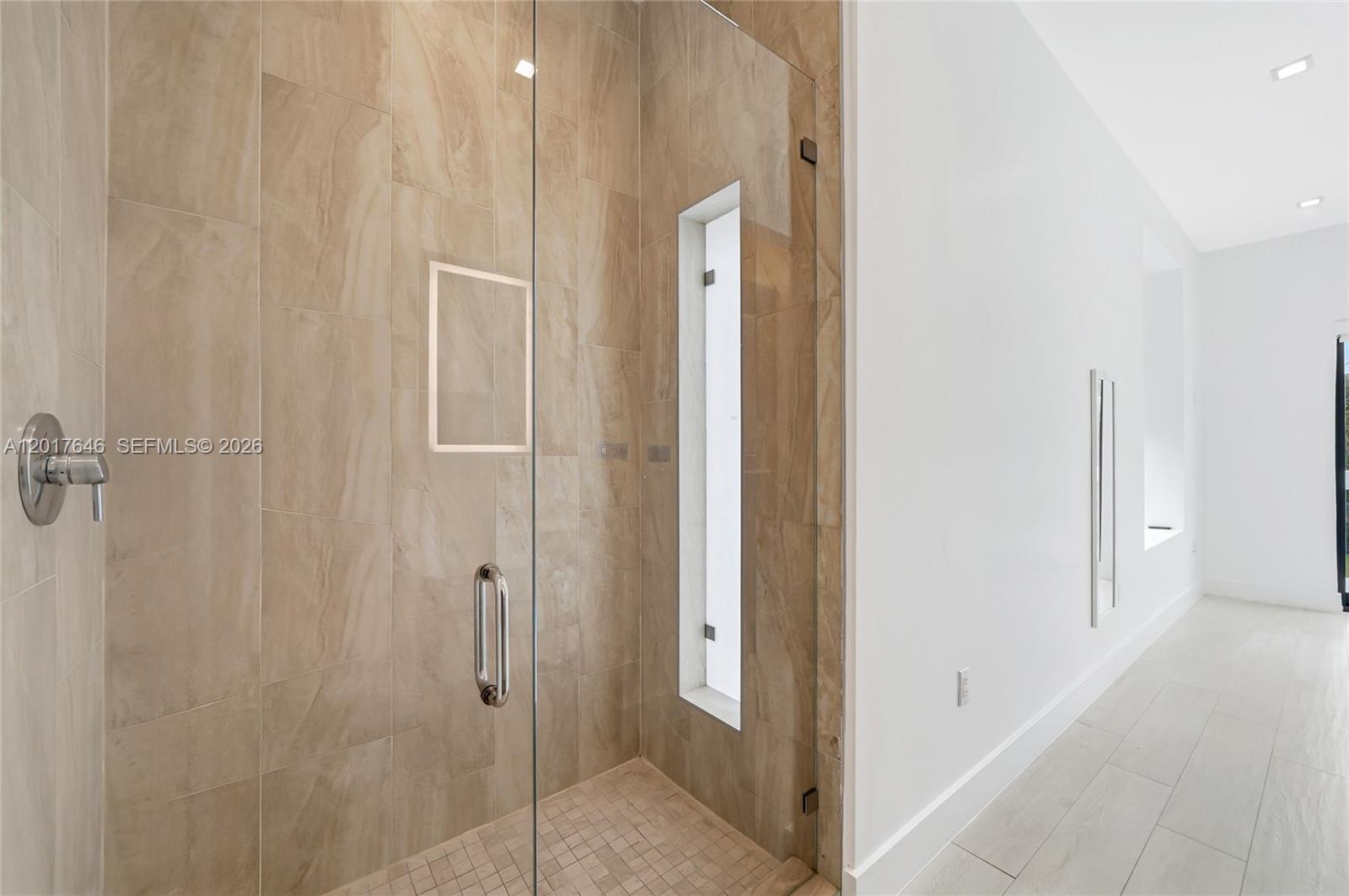 1311 Bay Dr, Miami Beach FL 33141
