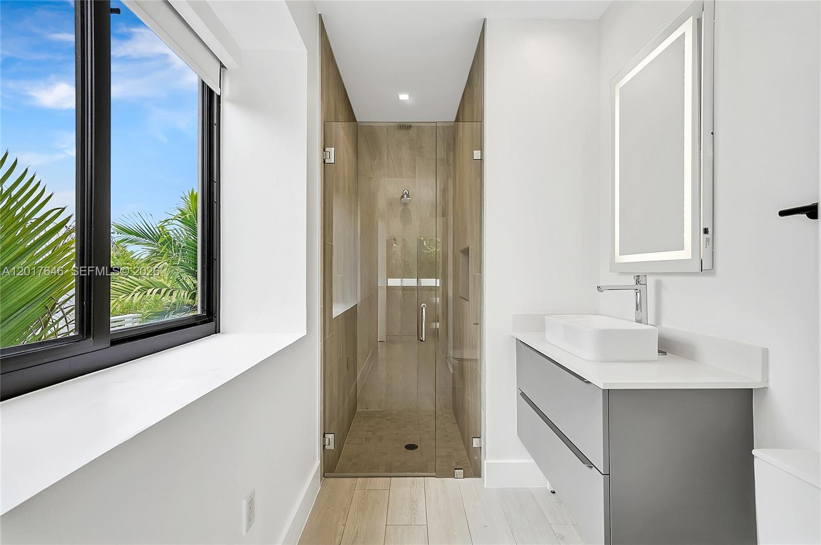 1311 Bay Dr, Miami Beach FL 33141