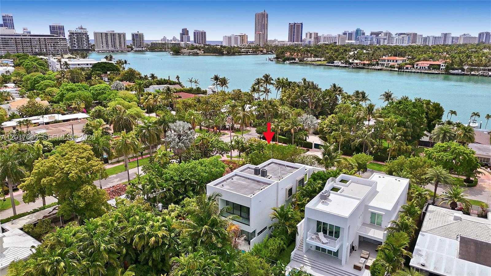 1311 Bay Dr, Miami Beach FL 33141