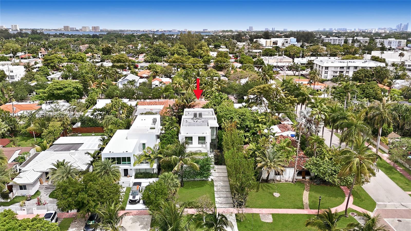 1311 Bay Dr, Miami Beach FL 33141