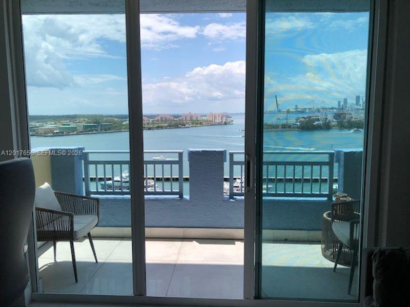 90 Alton Rd #1604, Miami Beach FL 33139