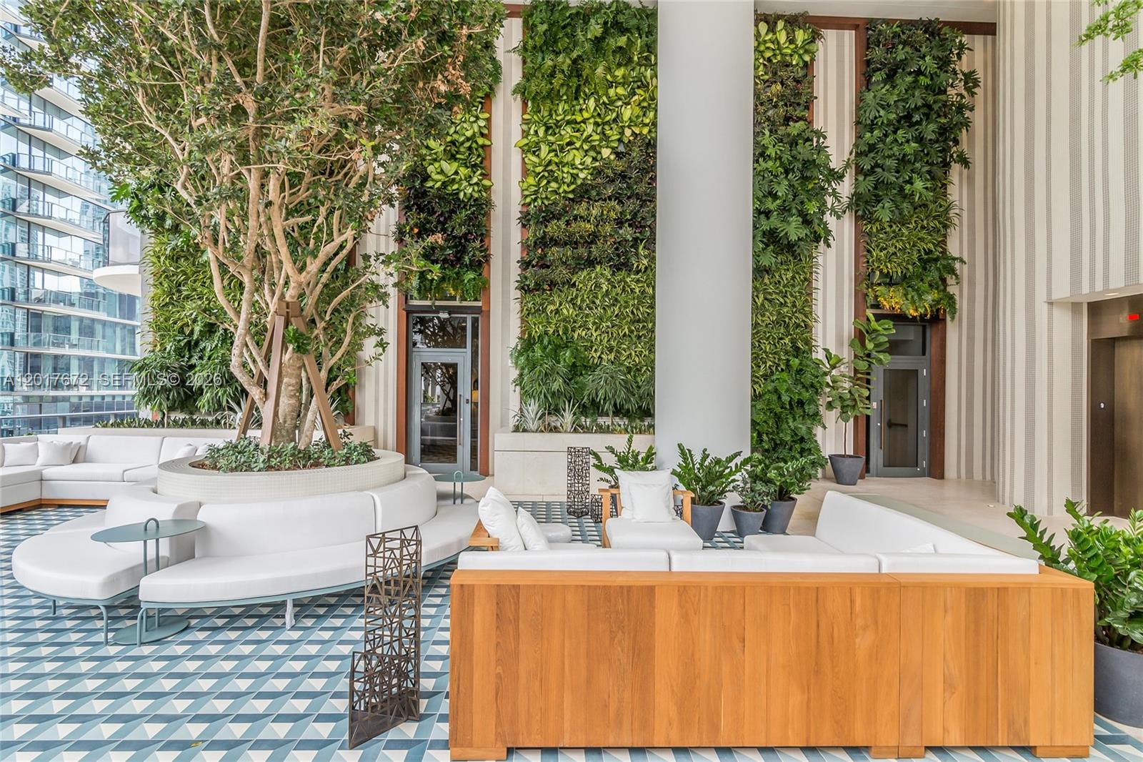 801 S Miami Ave #2108, Miami FL 33130