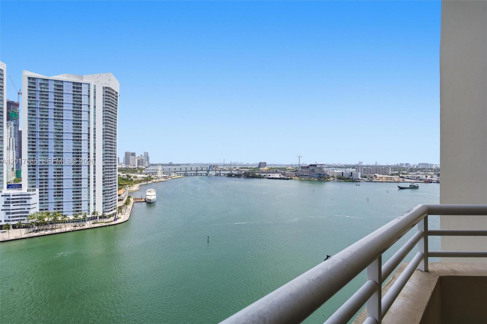 888 Brickell Key Dr #2010, Miami FL 33131