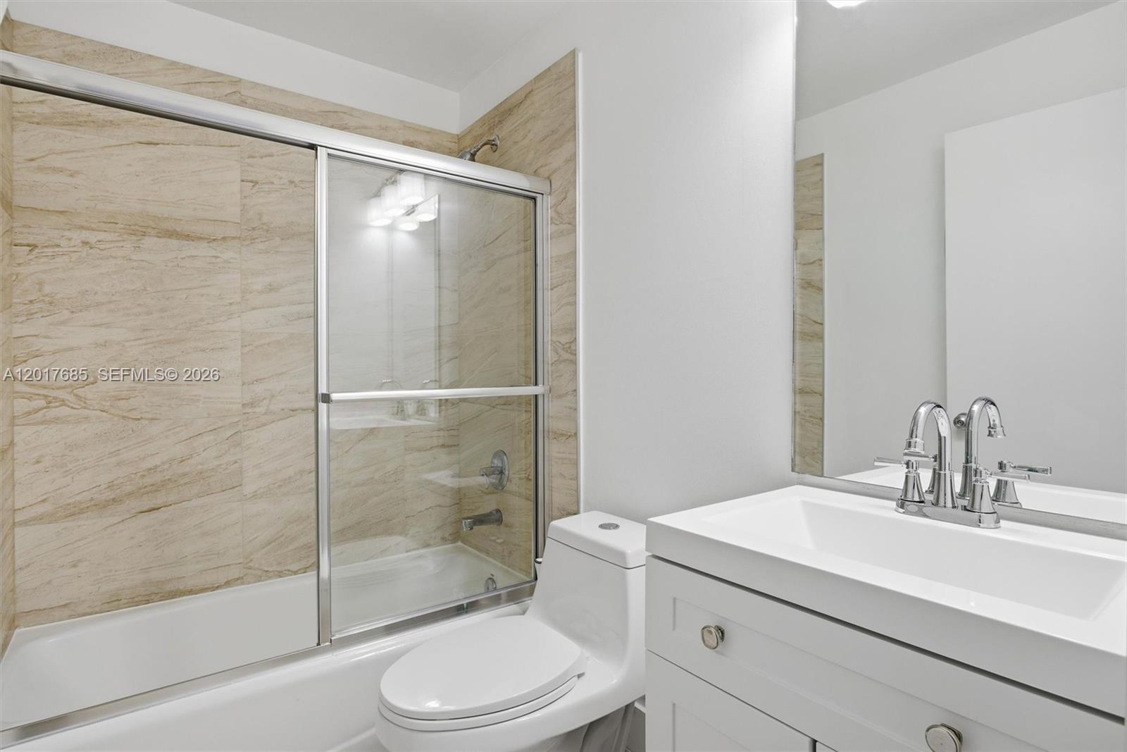 888 Brickell Key Dr #2010, Miami FL 33131