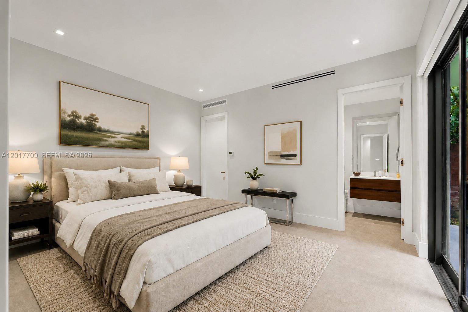 10 Samana Dr, Miami FL 33133