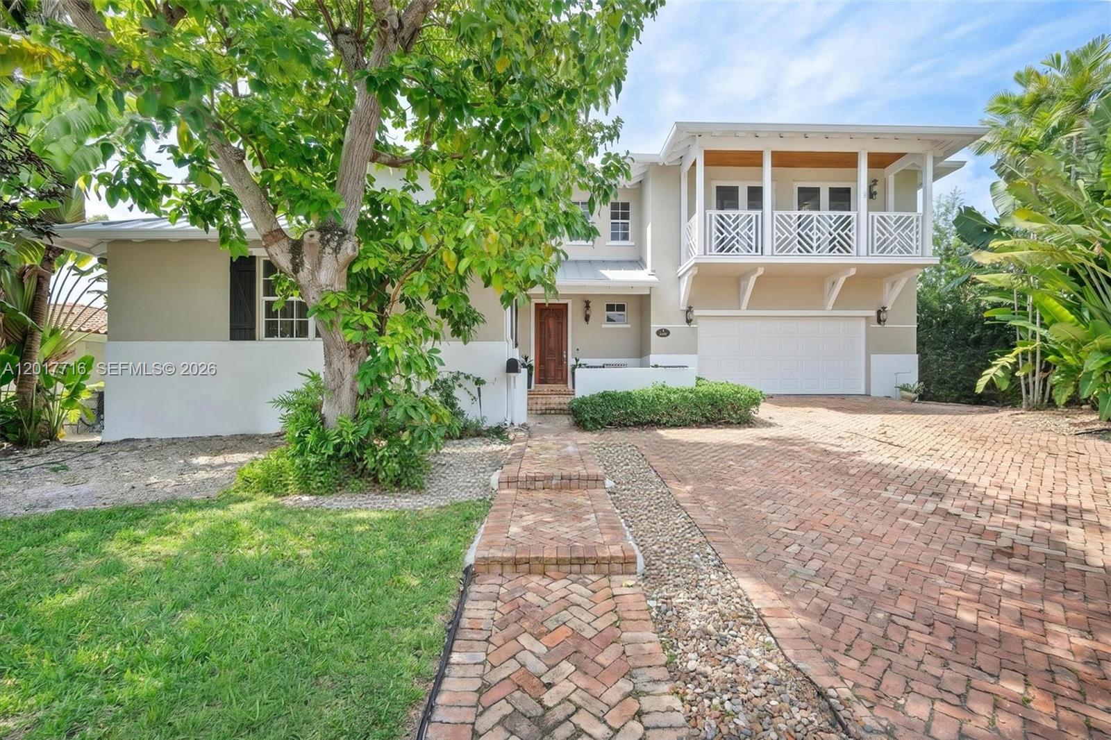 2310 Bayview Ln, North Miami FL 33181