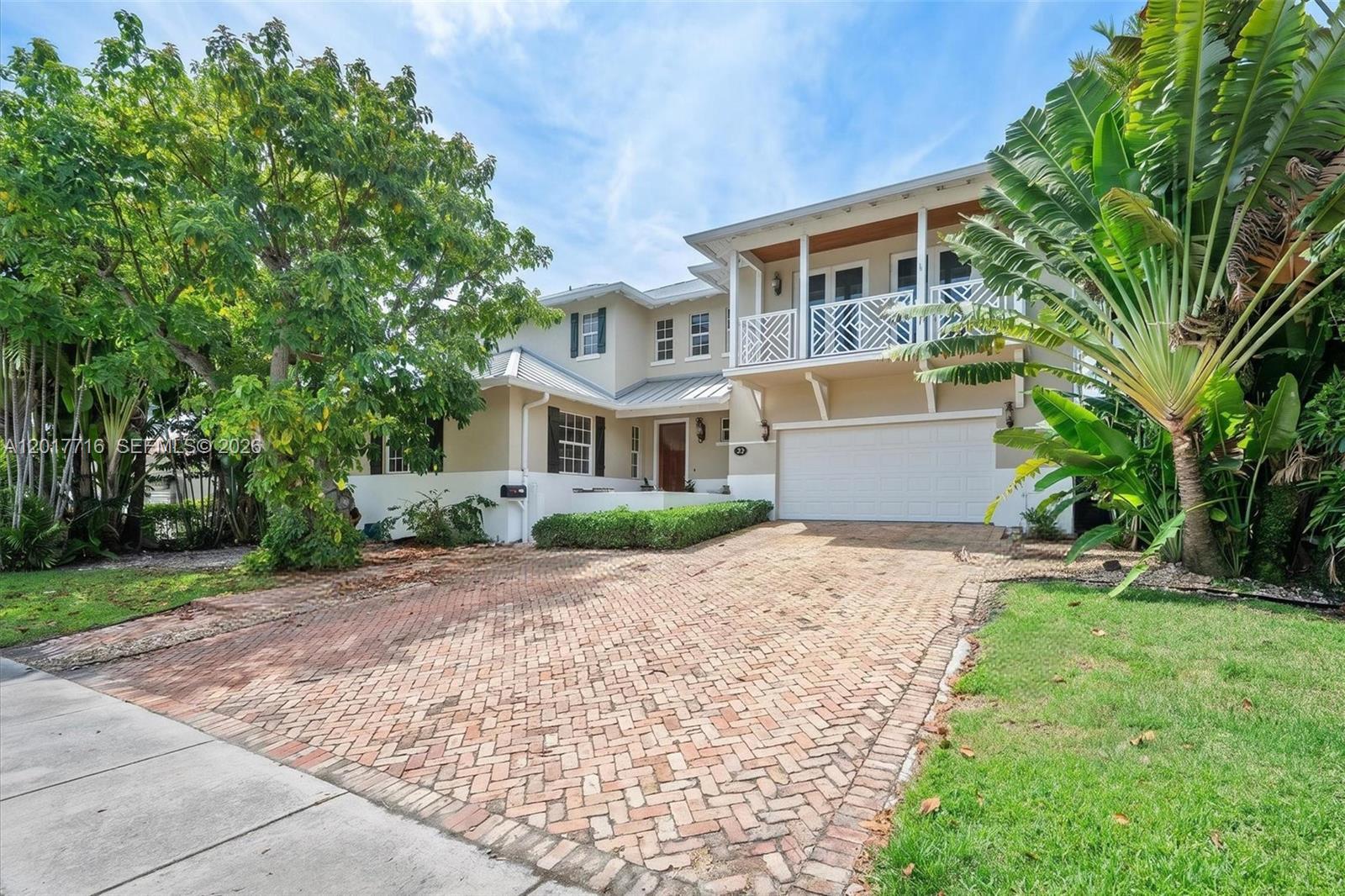 2310 Bayview Ln, North Miami FL 33181