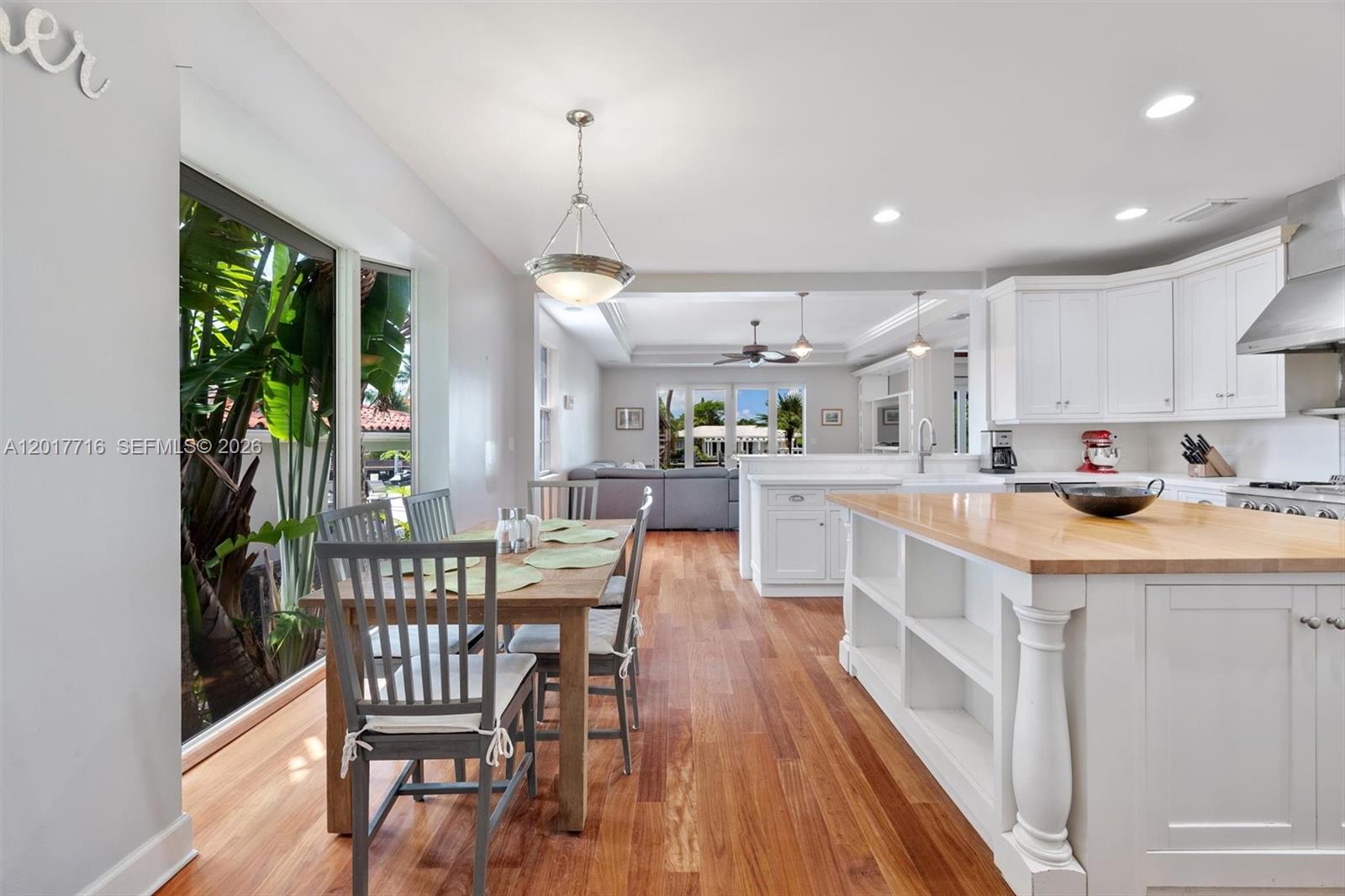 2310 Bayview Ln, North Miami FL 33181