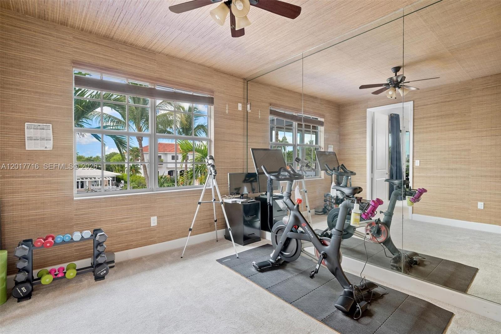 2310 Bayview Ln, North Miami FL 33181