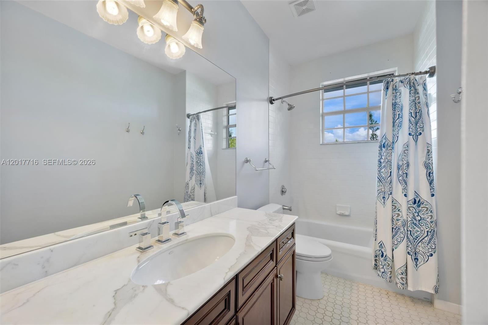 2310 Bayview Ln, North Miami FL 33181