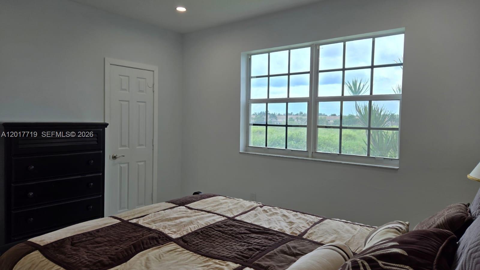 230 SW 117th Ter #202, Pembroke Pines FL 33025