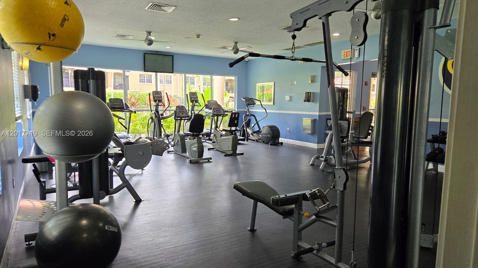230 SW 117th Ter #202, Pembroke Pines FL 33025