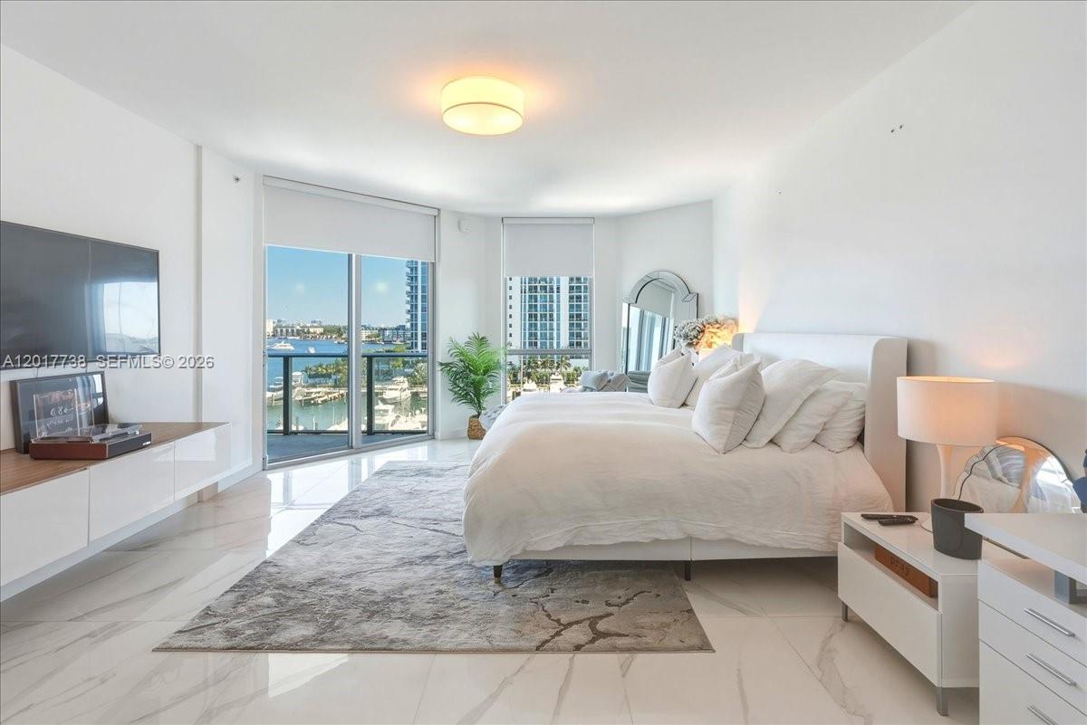 17301 Biscayne Blvd #605, North Miami Beach FL 33160