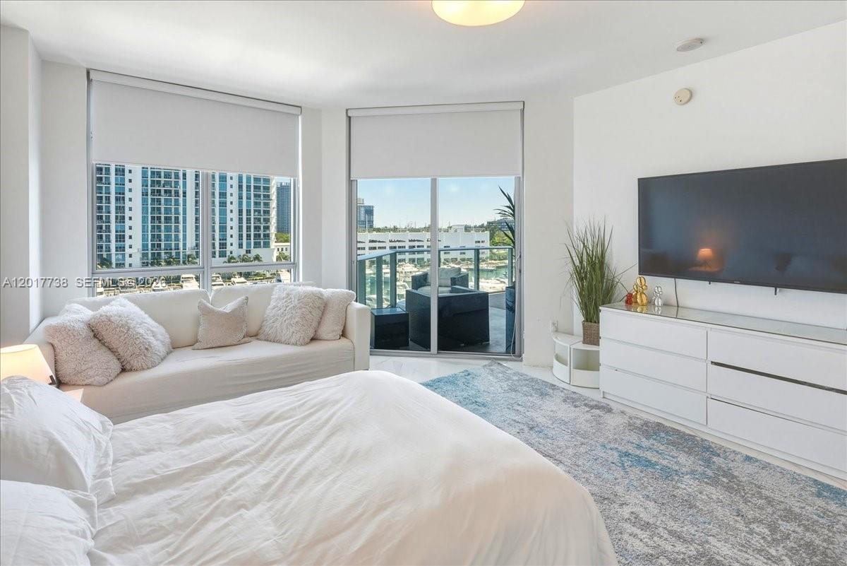 17301 Biscayne Blvd #605, North Miami Beach FL 33160