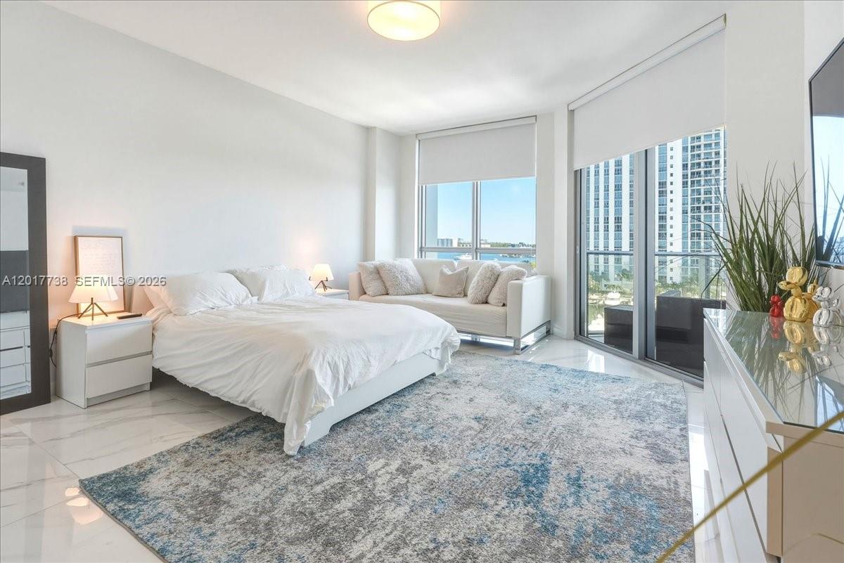 17301 Biscayne Blvd #605, North Miami Beach FL 33160