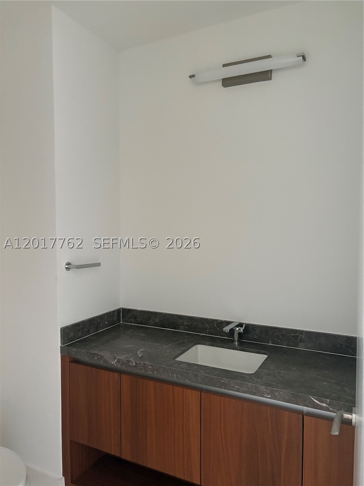 175 SE 25 Road #602, Miami FL 33129