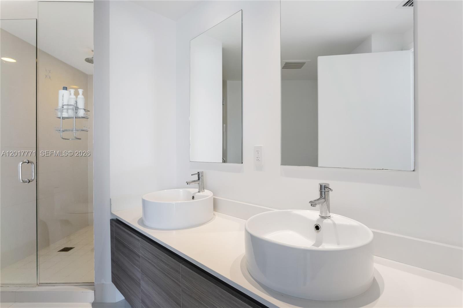 121 NE 34th St #1204, Miami FL 33137