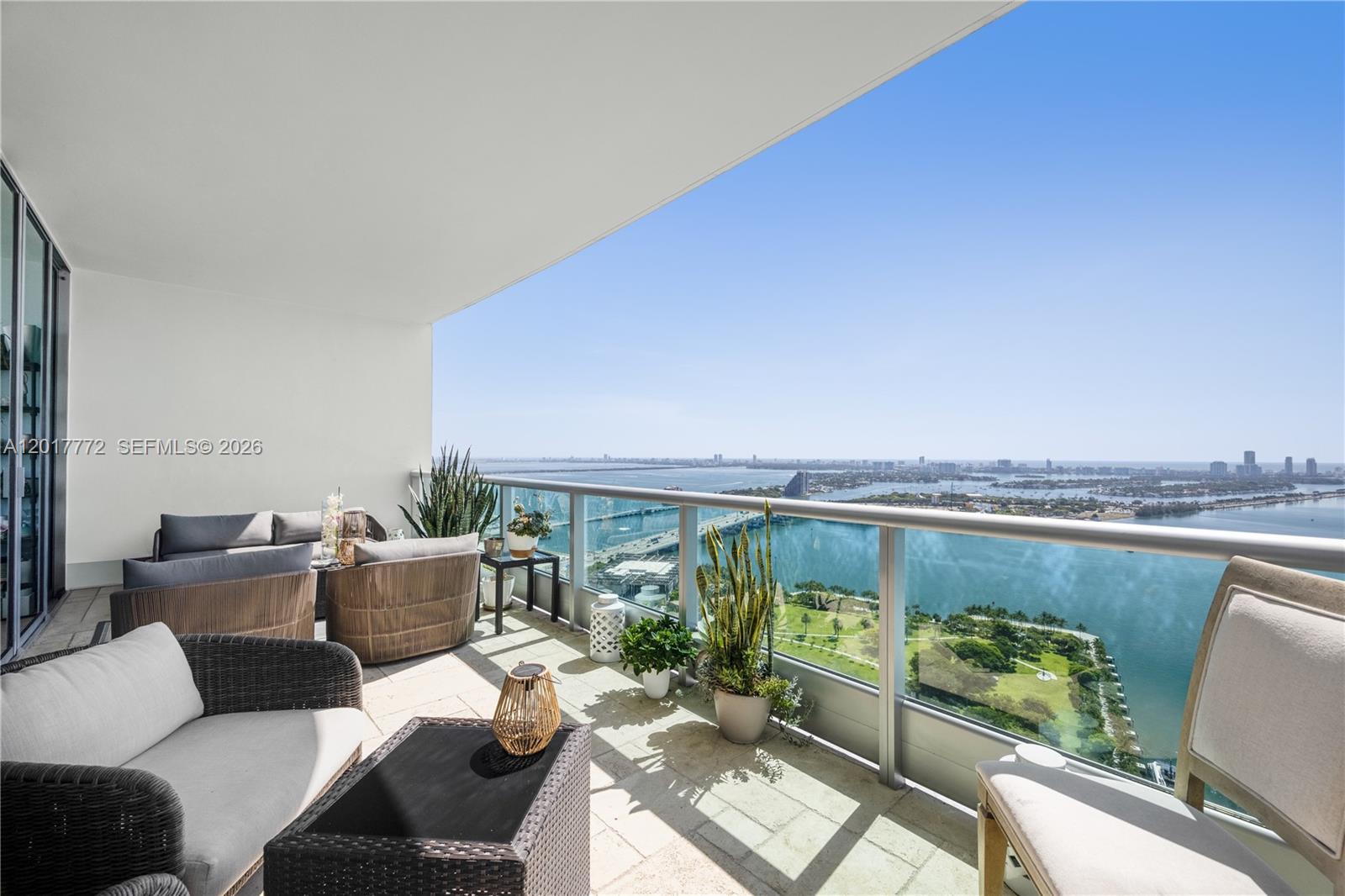 900 Biscayne Blvd #4205, Miami FL 33132