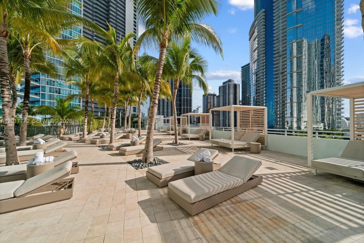 900 Biscayne Blvd #4205, Miami FL 33132