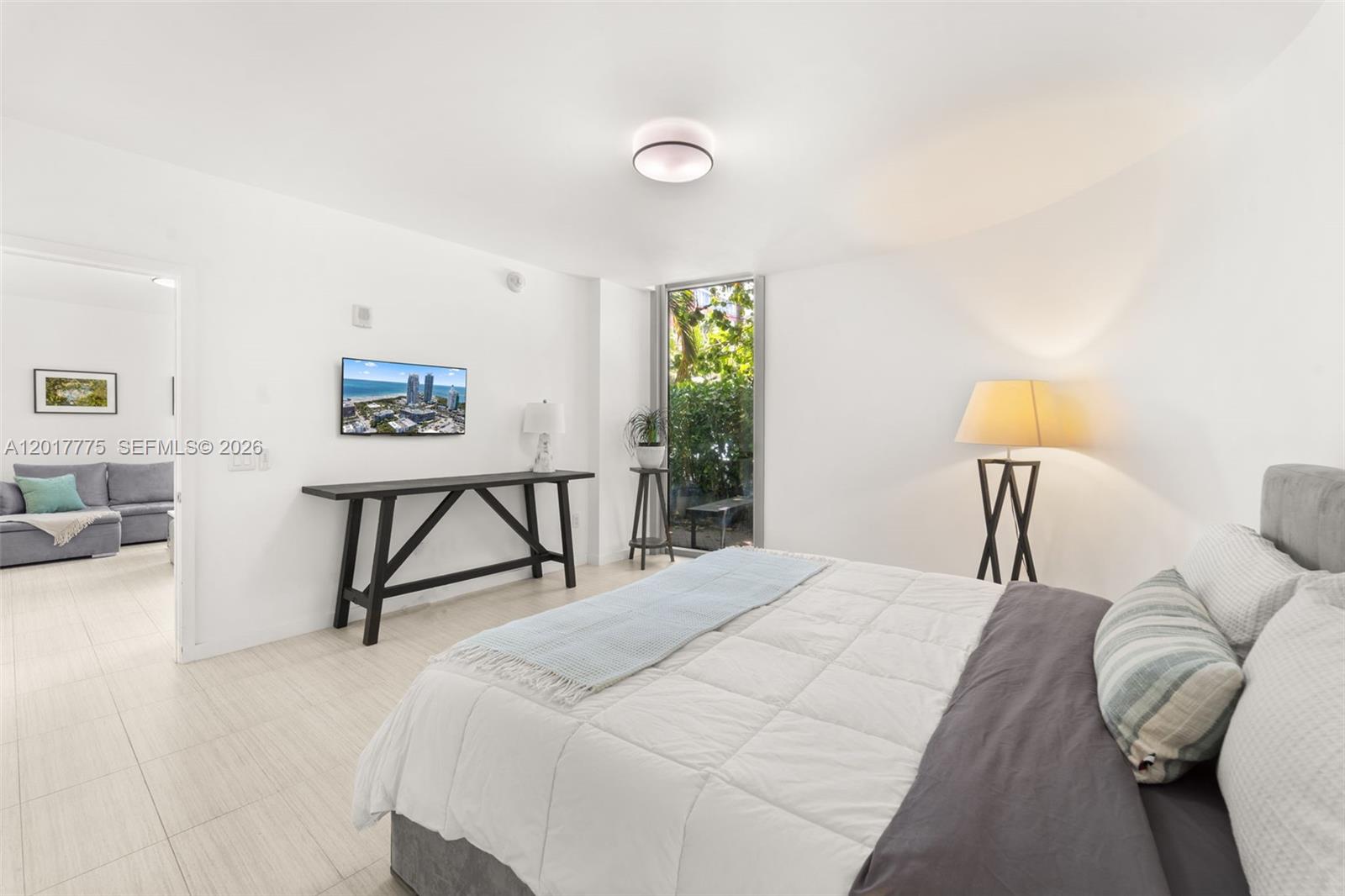 1 Collins Ave #108, Miami Beach FL 33139