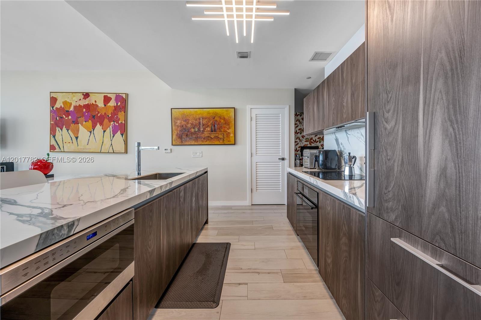 480 NE 31st St #907, Miami FL 33137